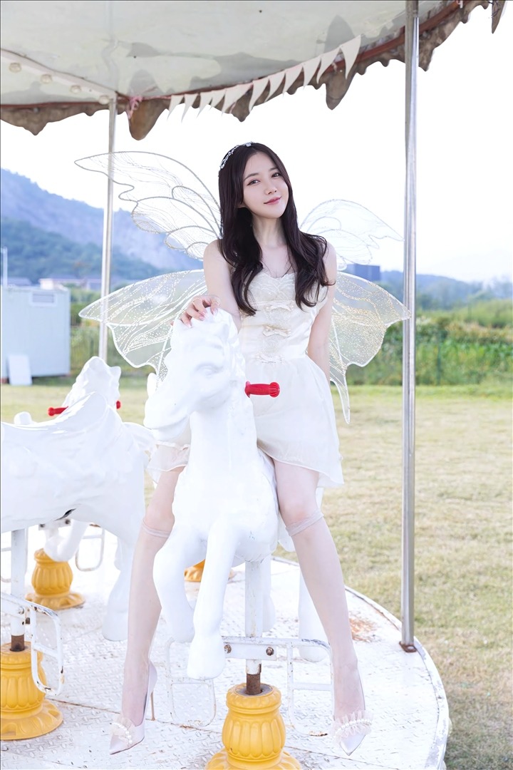 鱼子酱Fish---遗失的羽翼-125P-182GB-20240117h-01-17
