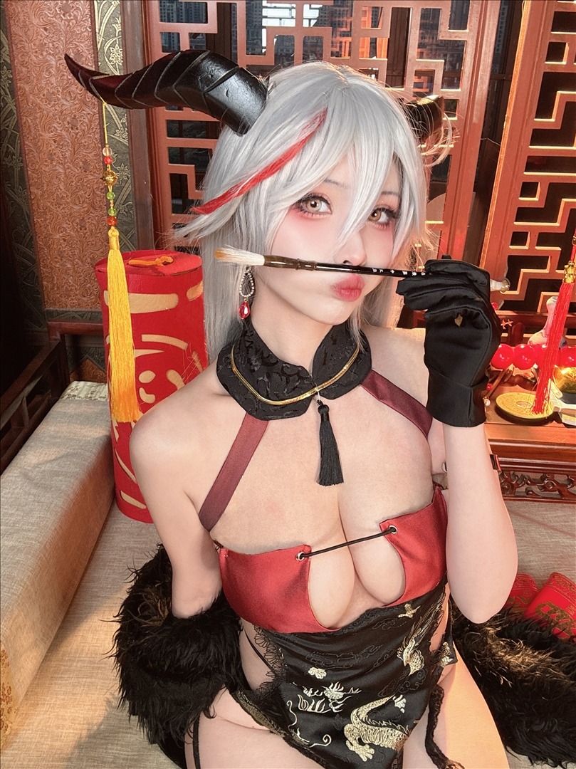 rioko凉凉子---龙年埃吉尔-20P1V-128MB-20240225a-02-25