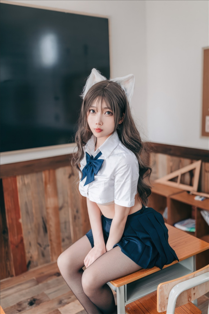 杏仁曲奇---生徒会坏猫猫-52P-282MB-20240624j-06-24