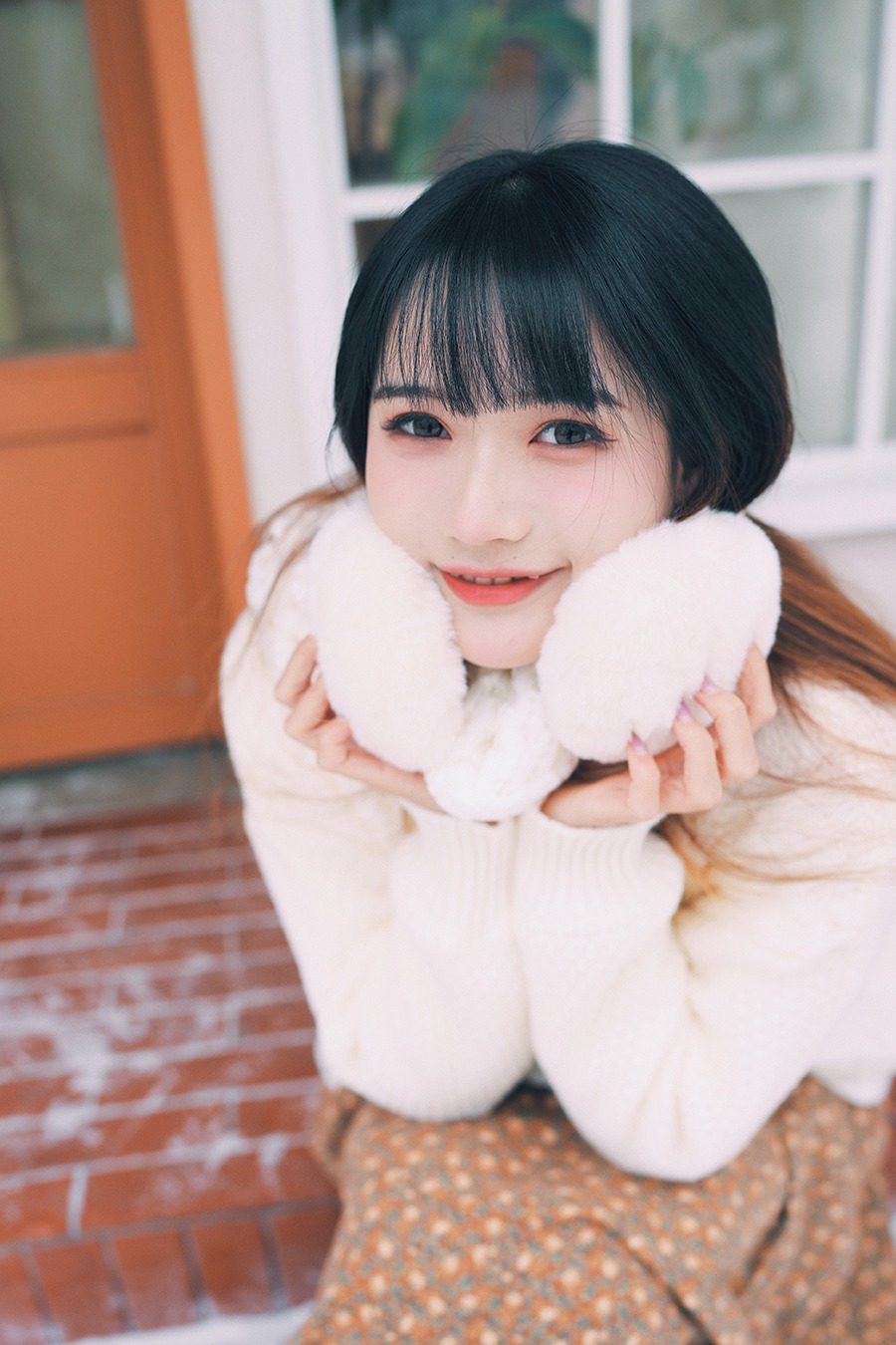 兔子Zzz不吃胡萝卜---NO029-在雪中等待-34P-126MB-02-02