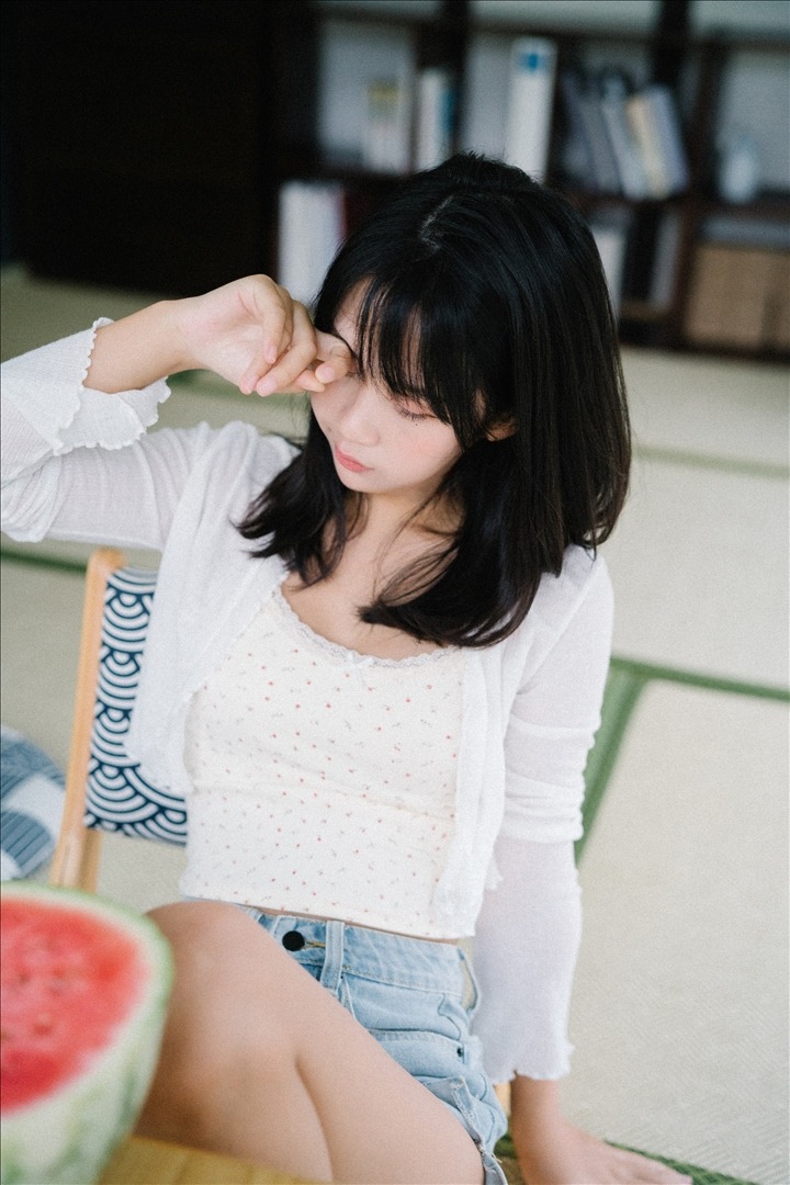萌芽儿o0---夏天的尾巴-45P-159MB-20230214c-02-13