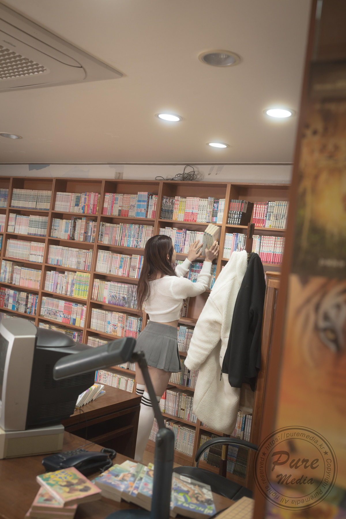Yeha-예하-PURE-MEDIA-Vol273-Dreaming-With-Library-Girl-Set01-05-21