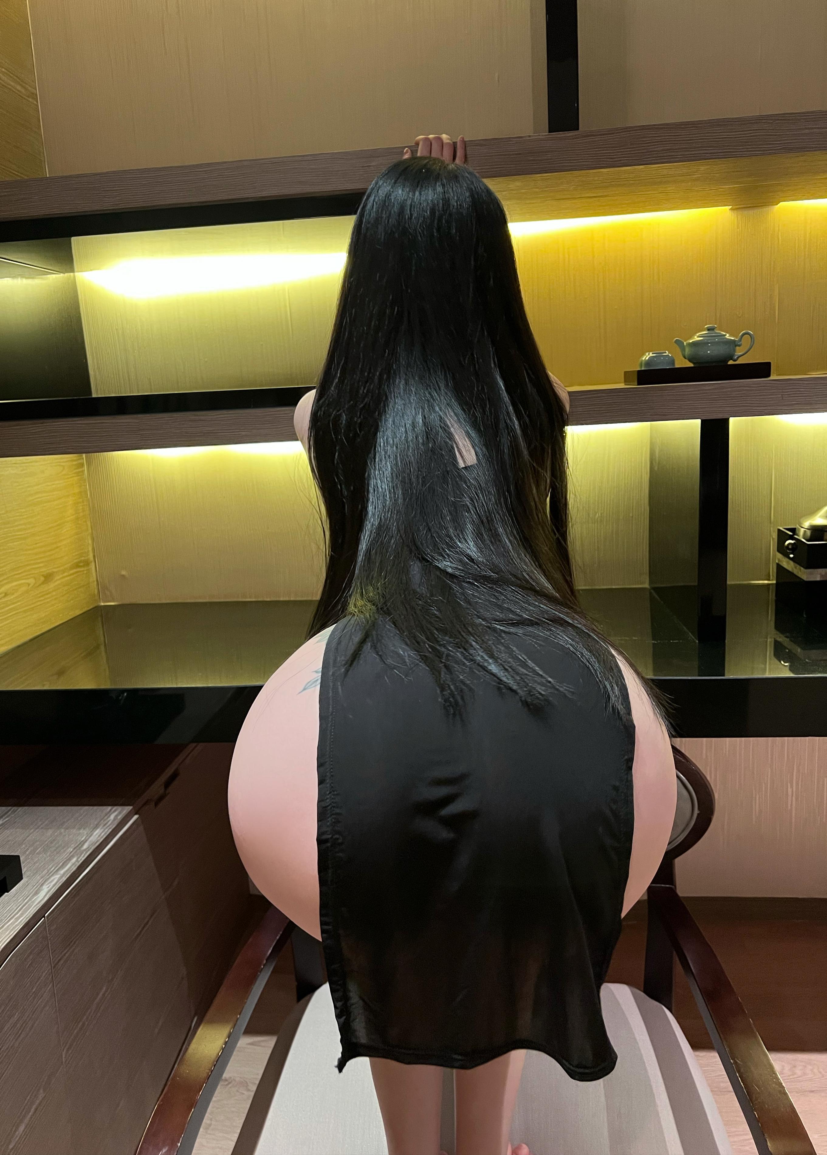 030-左公子666---遮不住的美臀-49P-20V-173-GB-05-04