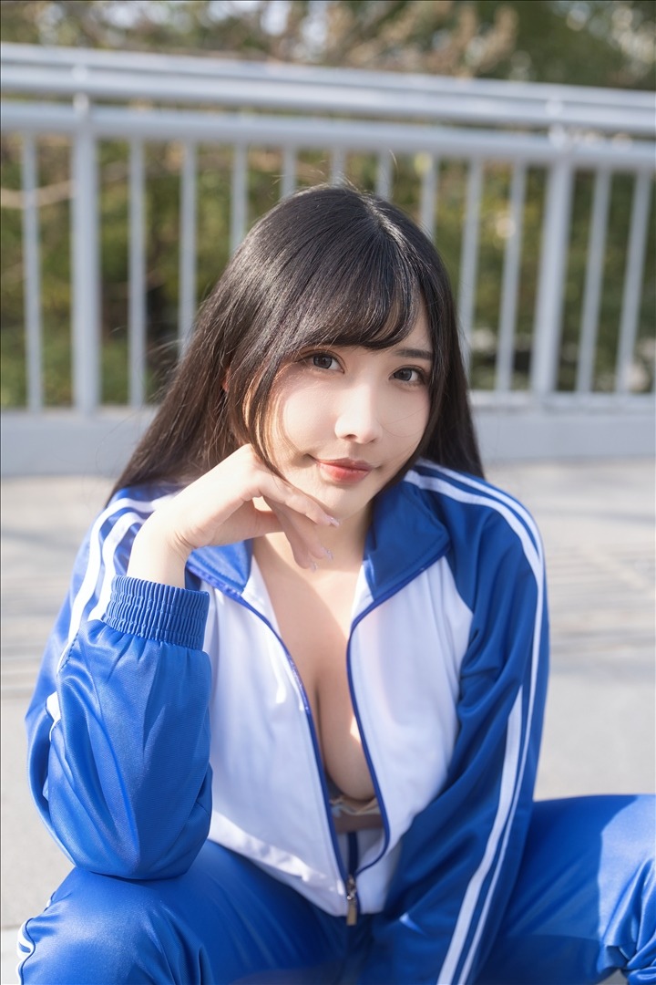 糖果果Candy---户外校服-142P-627MB-20240120h-01-20