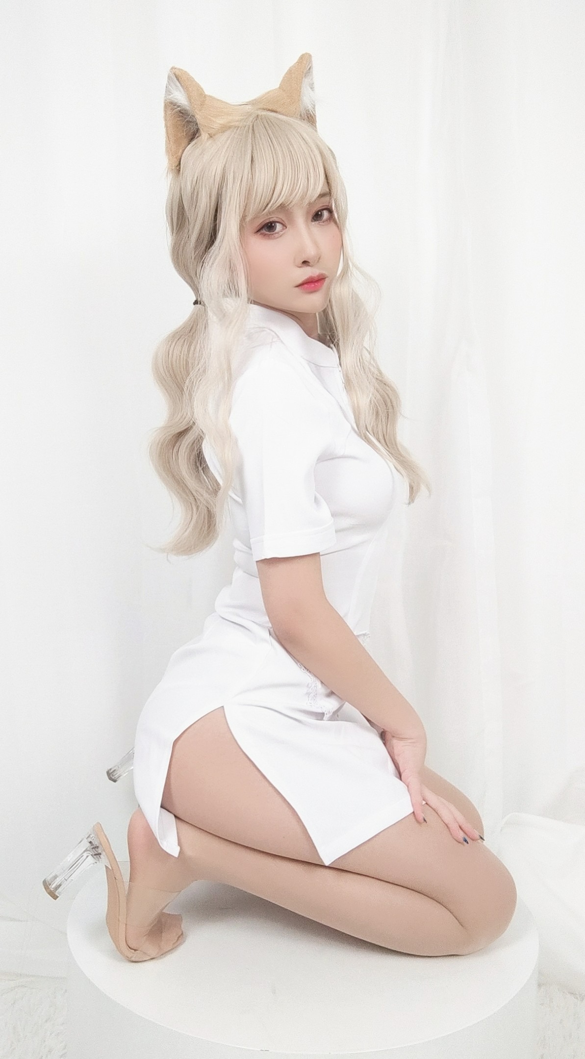 Coser-洛璃LoLiSAMA--橘猫护士-11-02