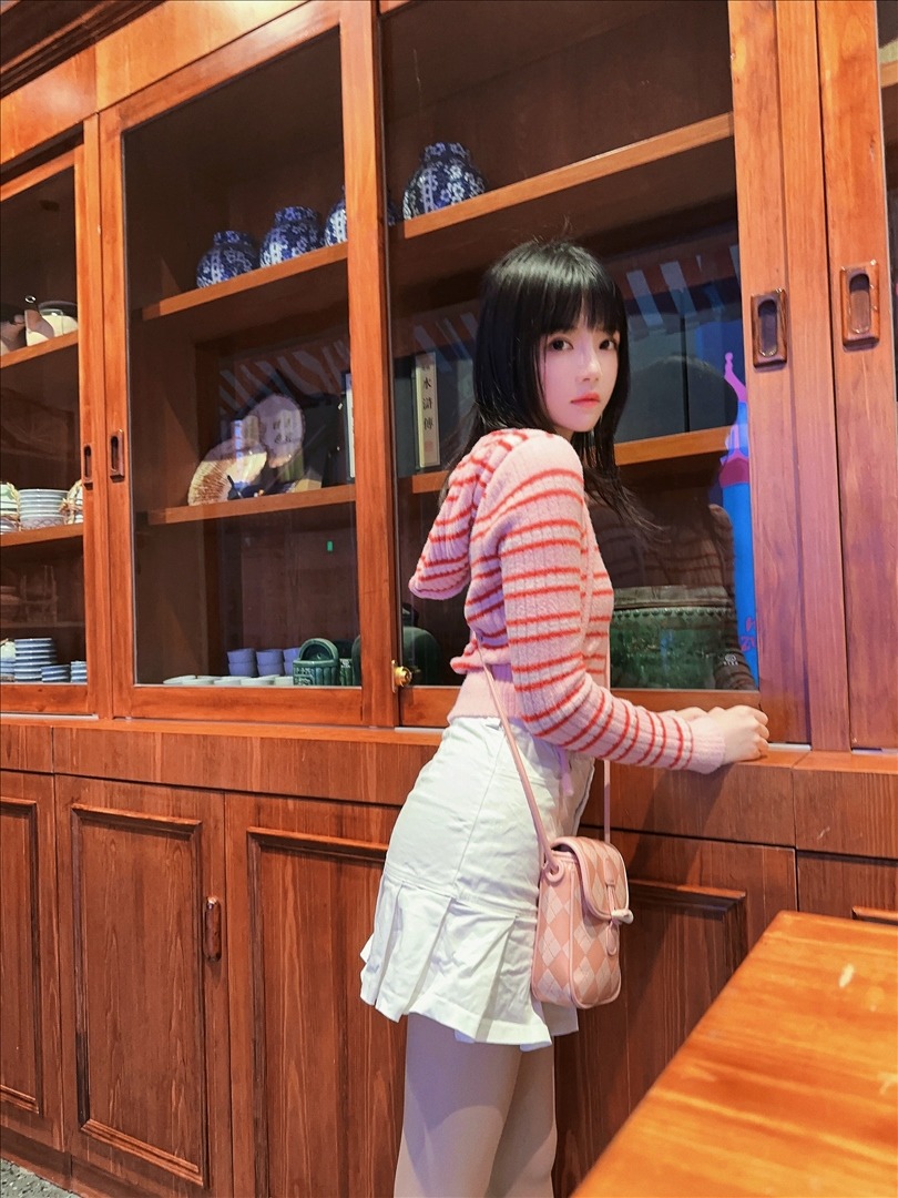 桜桃喵---条纹毛衣-22P-985MB-20231118i-11-18