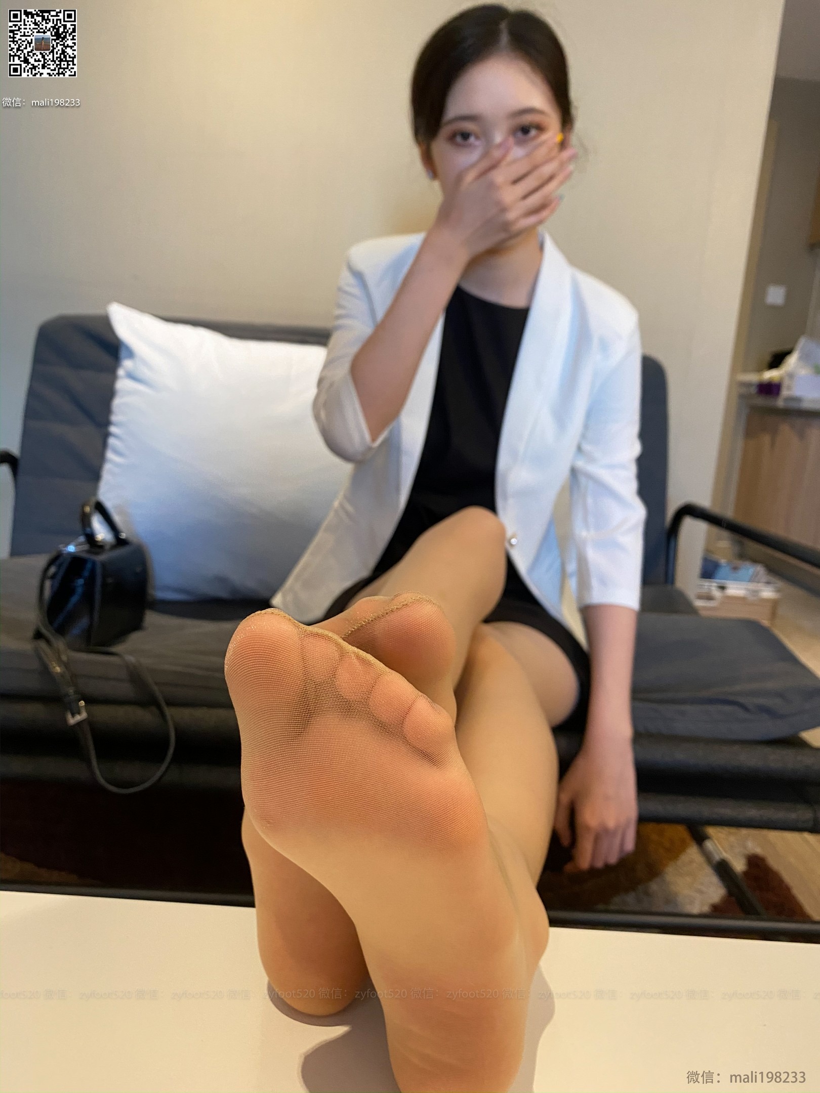 ISS系列--欣欣-白西装-02-02