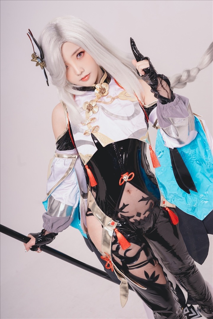 Messie-Huang---Shenhe-21P-683MB-20240509f-05-09
