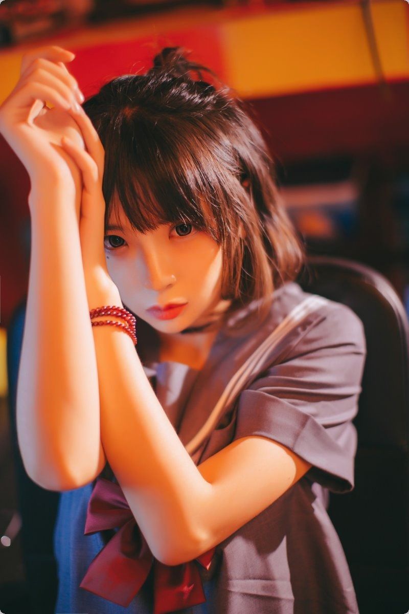 Cos疯猫ss--被囚禁的少女38P-03-18