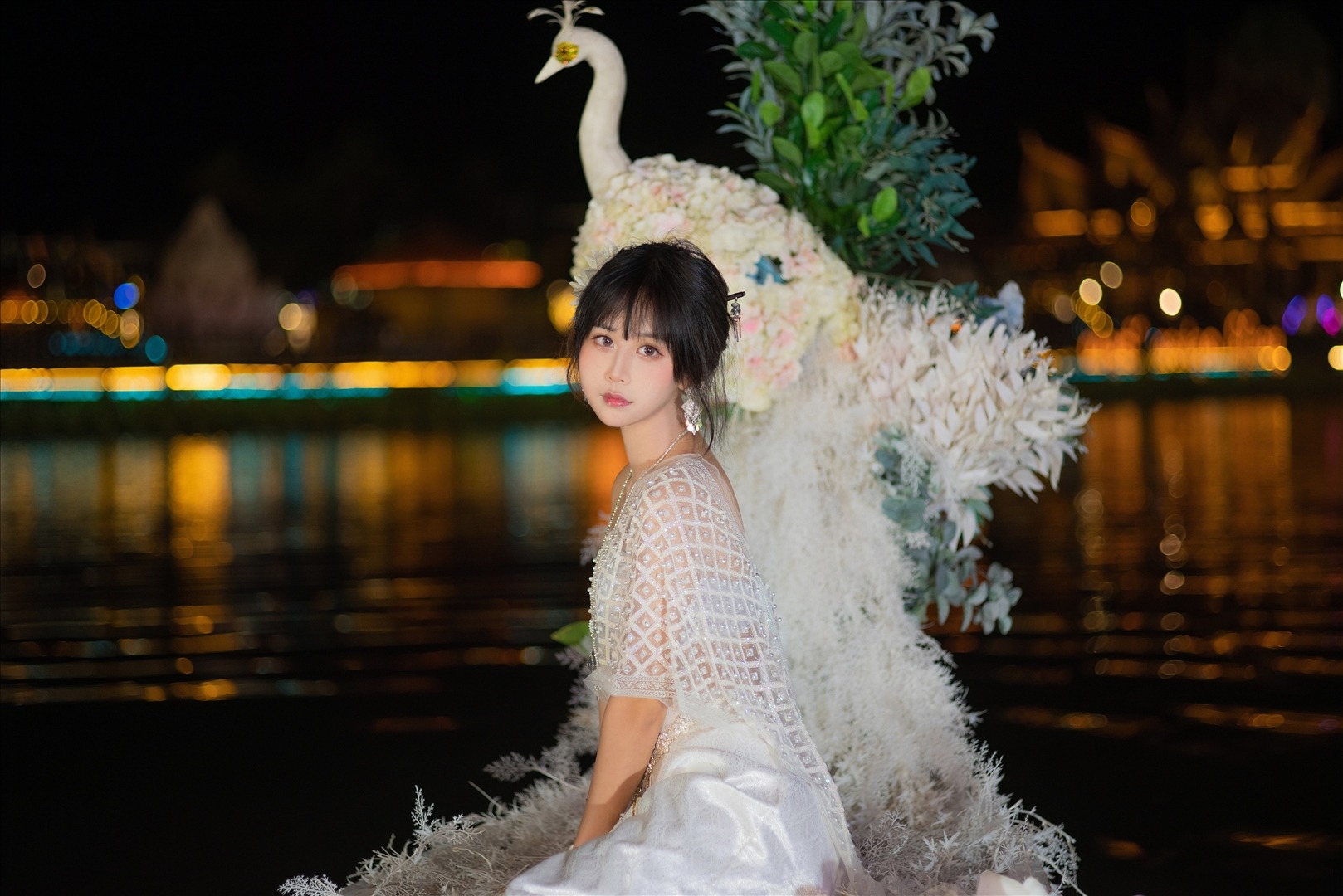 萌芽儿o0---西双版纳-傣服-银-17P-754MB-20240210d-02-10