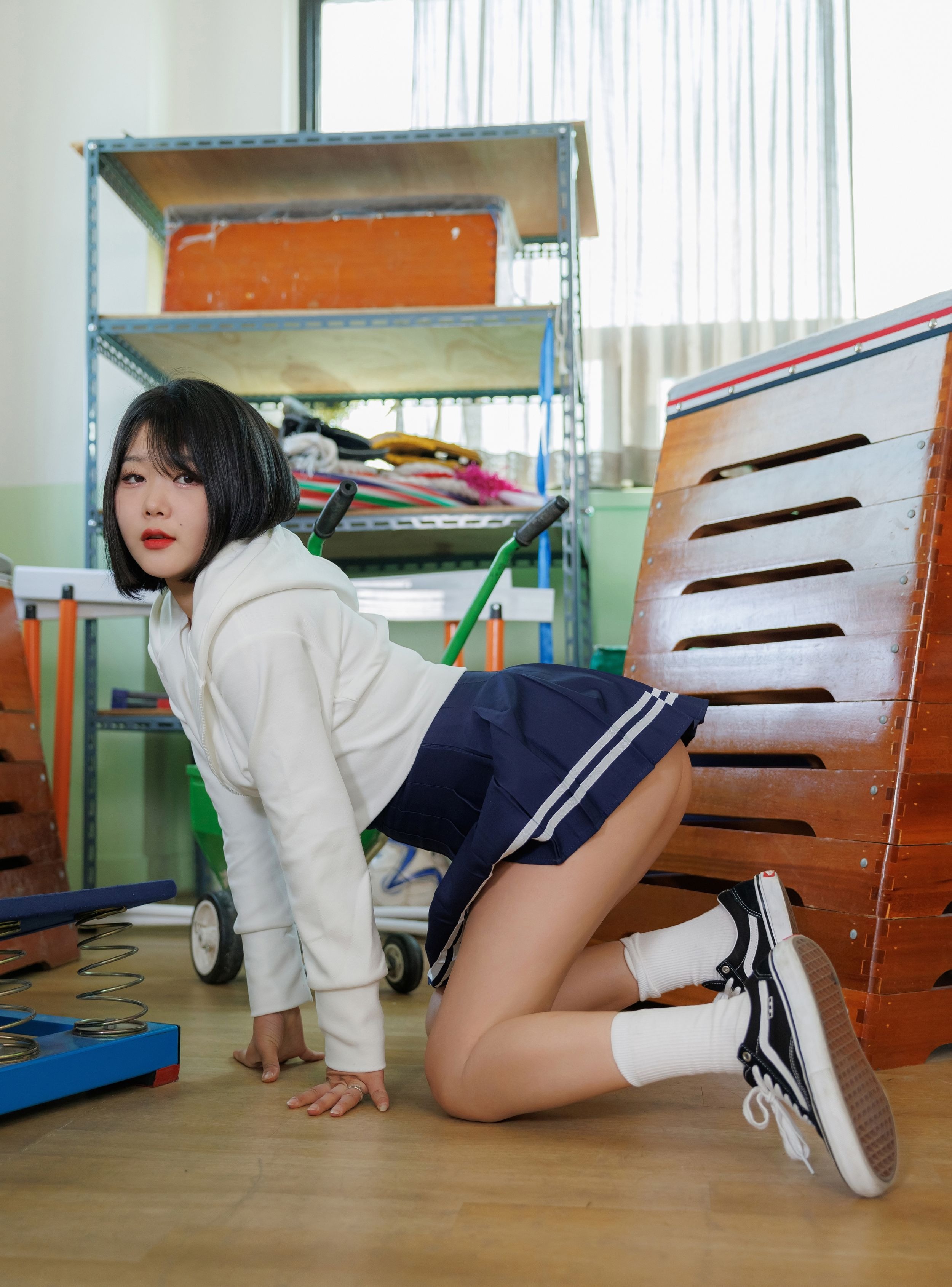 Ready-Zia---Vol002-School-Girl-126P-07-21