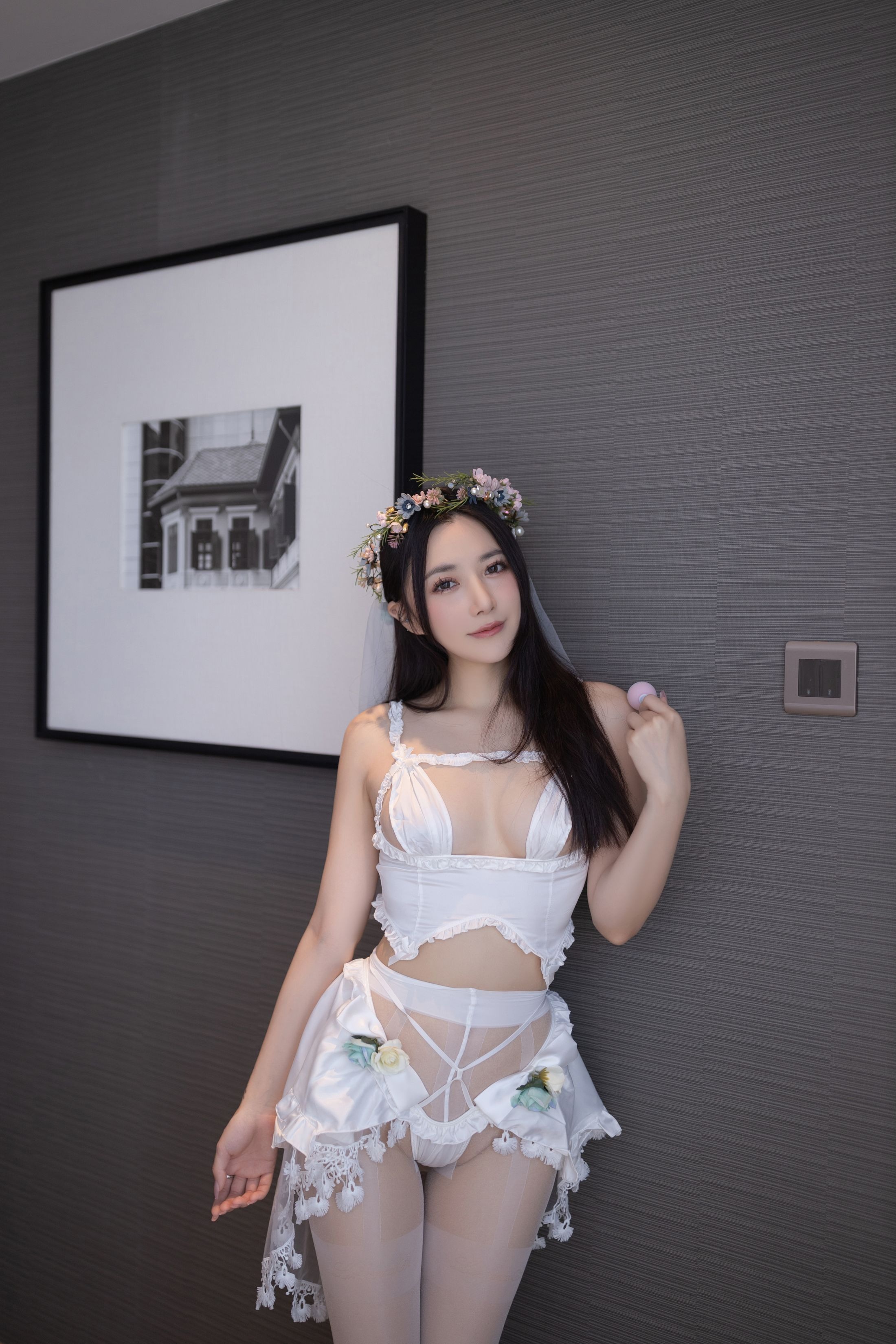鱼子酱---在逃公主-120P-04-29