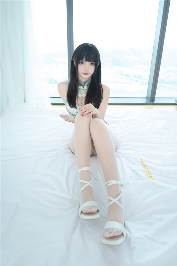 神楽坂真冬---青翠如梦-75P2V-178MB-20240619s-06-19