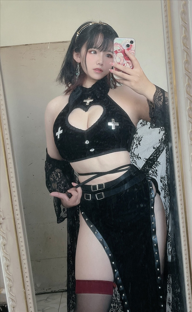 阿半今天很开心---猫猫修女-42P1V-42P-1V-10653-MB-20240724f-07-25