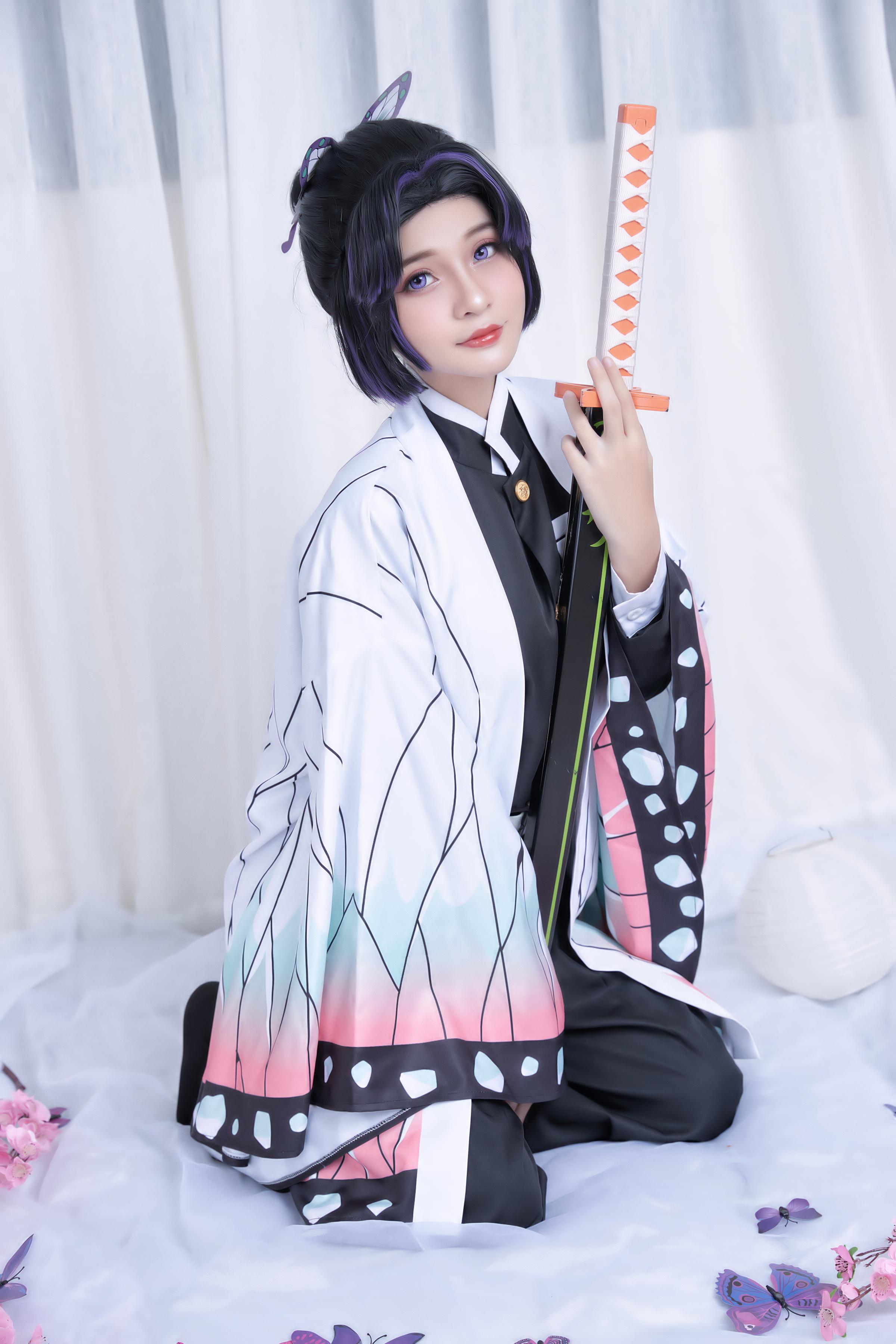 050-Azami---Shinobu-Kocho-鬼灭の刃-31P-18404-MB-05-31