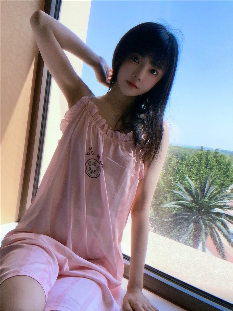 桜桃喵---粉猫猫-17P-39MB-20231028e-10-28