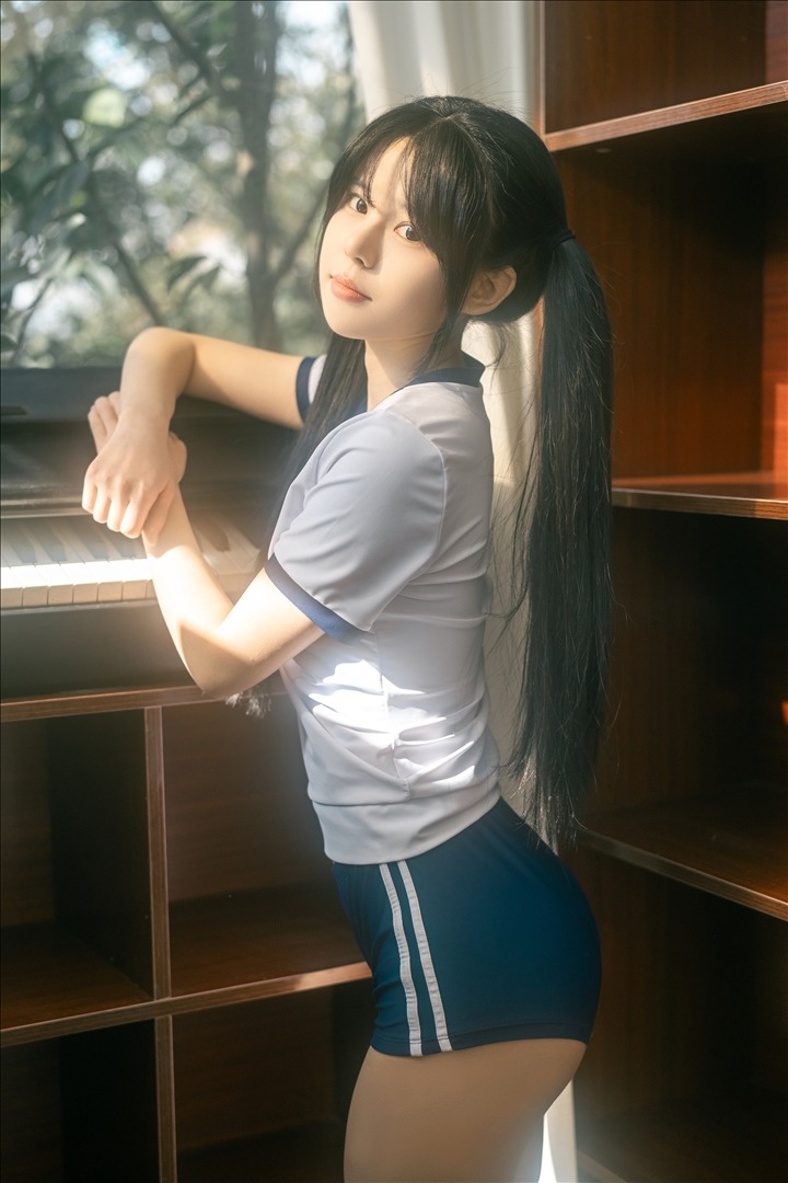 rua阮阮---春の更衣室-体操服-47P-243MB-20240404c-04-07