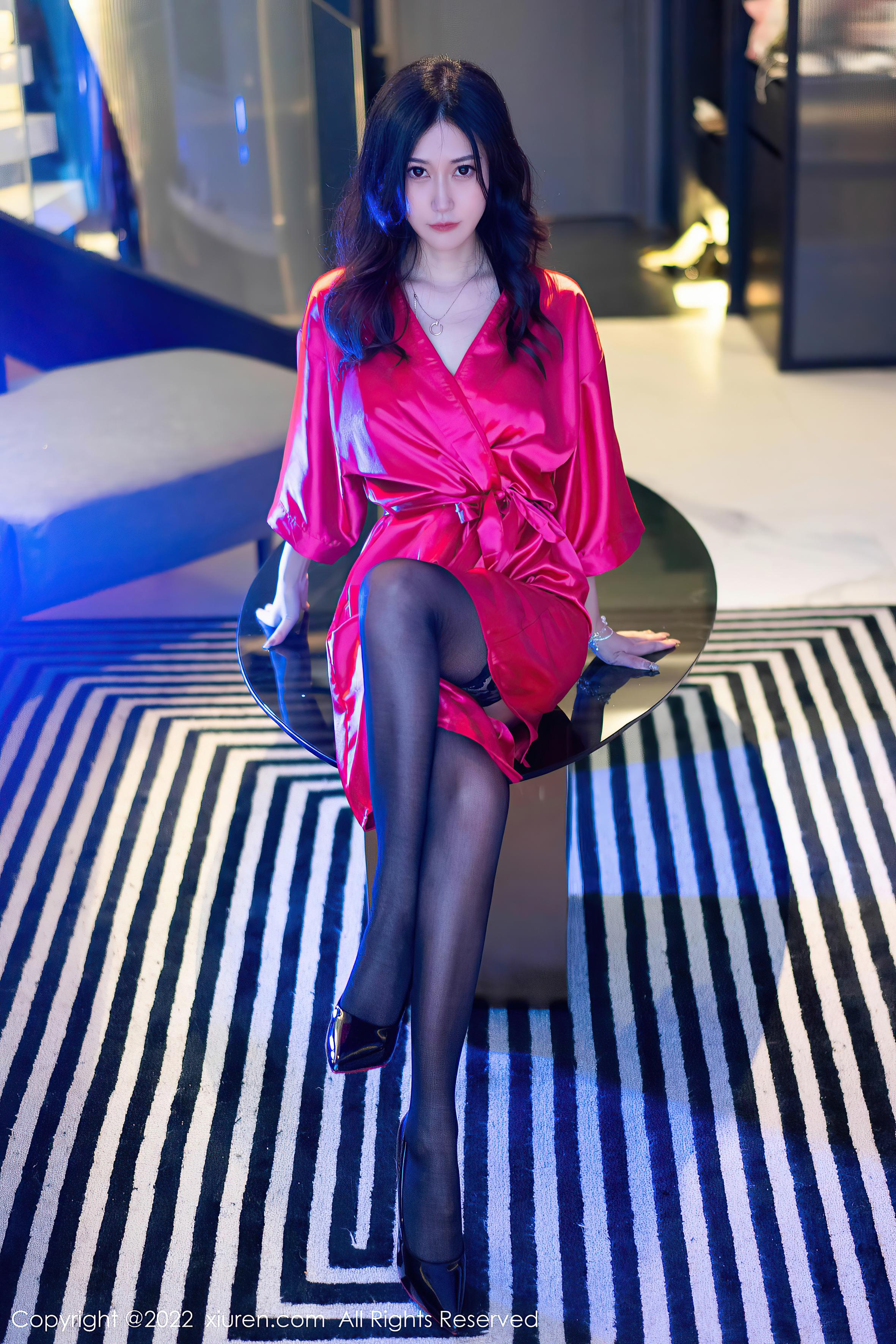 003-laura阿姣---NO5586-XIUREN秀人网-20220914-laura阿姣-77P-82392-MB-07-26