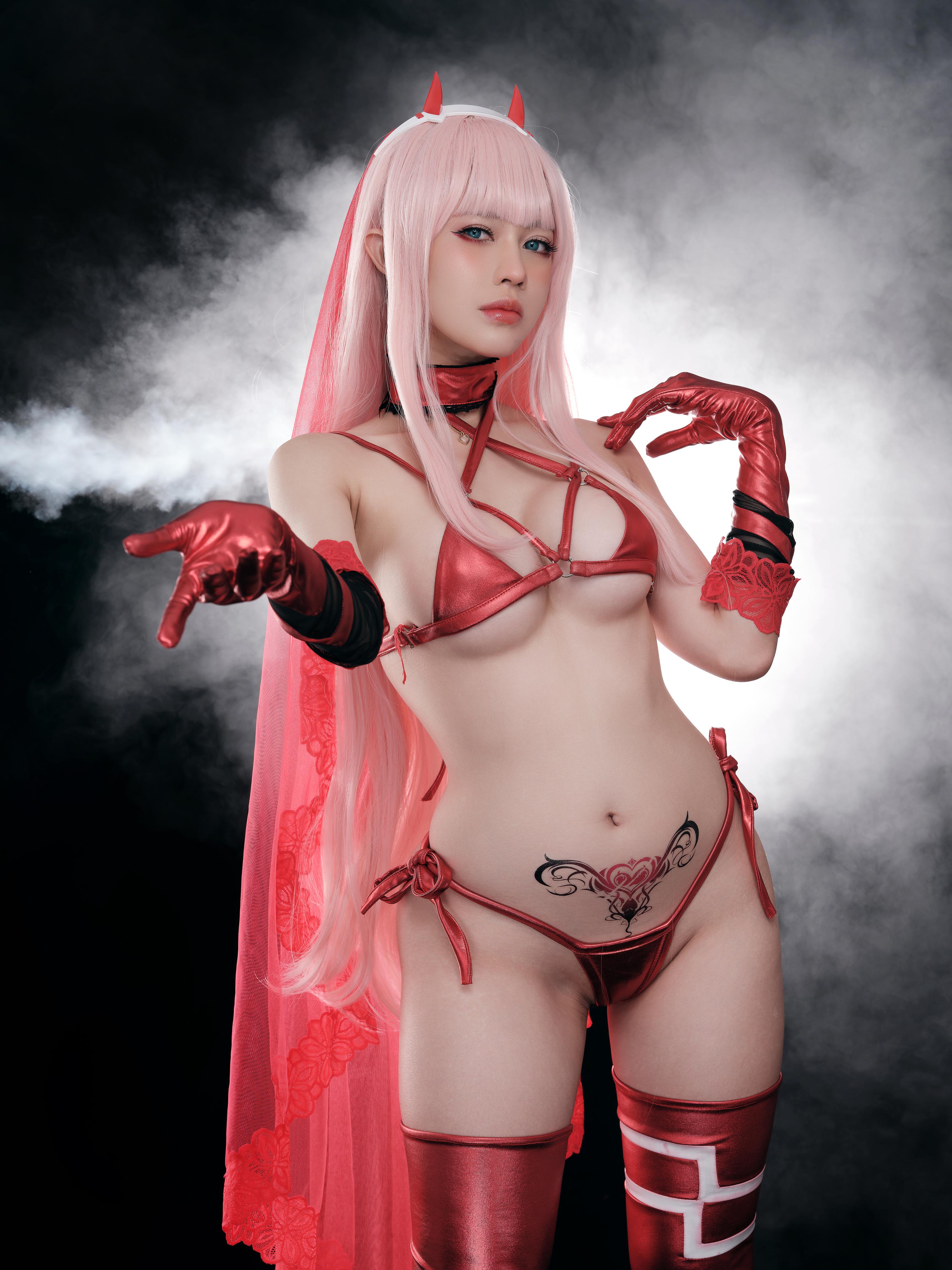 027-PingPing-Zero-Two-29P-102-GB-03-19