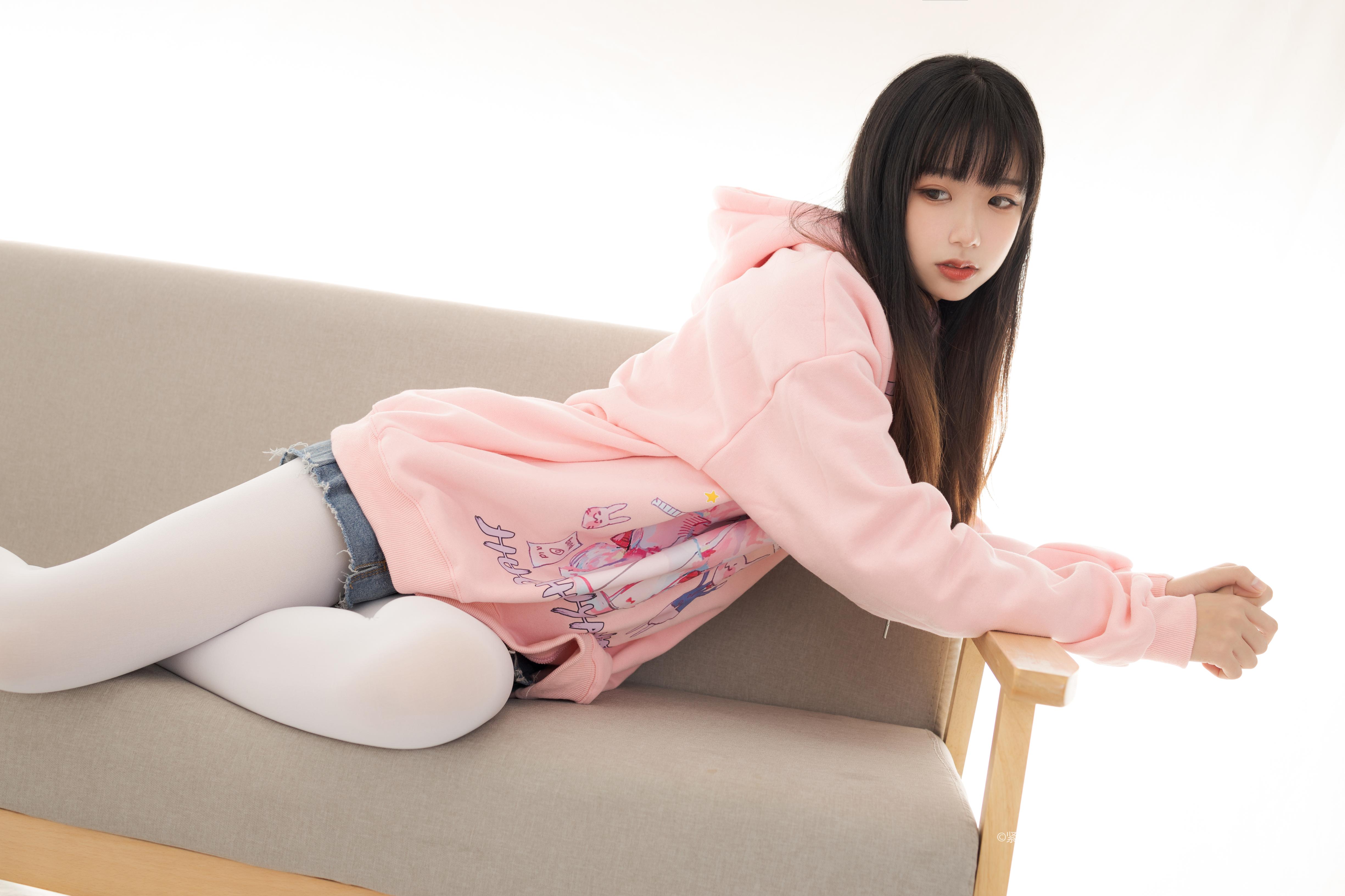 028-紧急企划---NO12-出镜妹子一只喵喵梓-98P-1V-119-GB-04-12