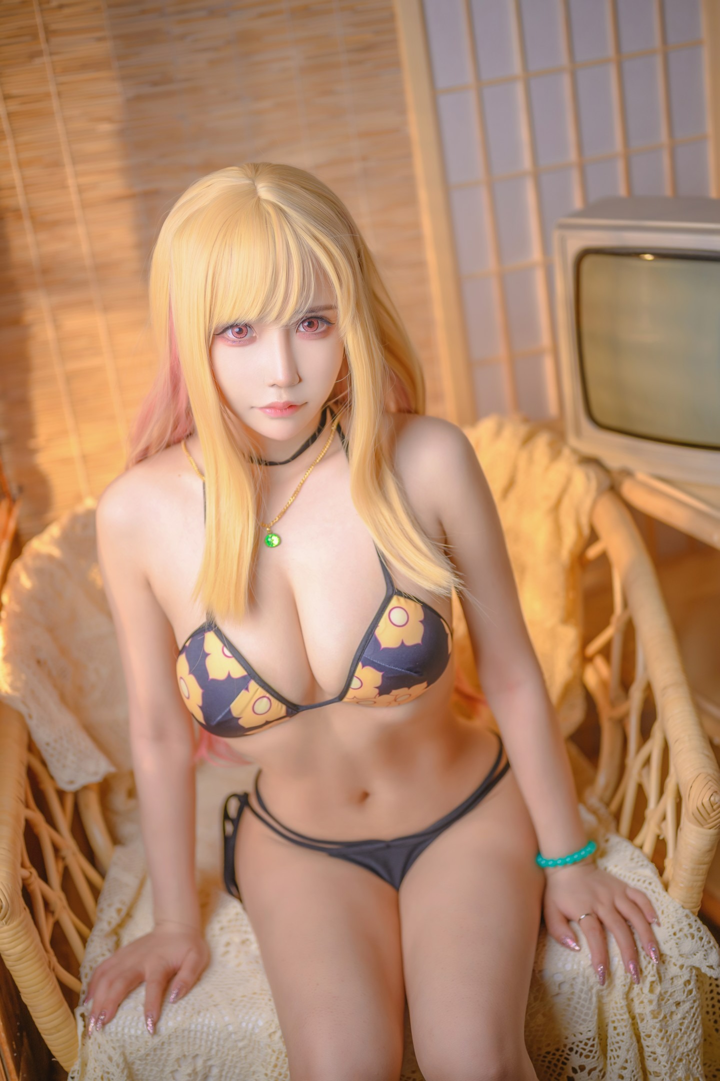 二次元妹子抱走莫子aa--喜多川泳装-08-28