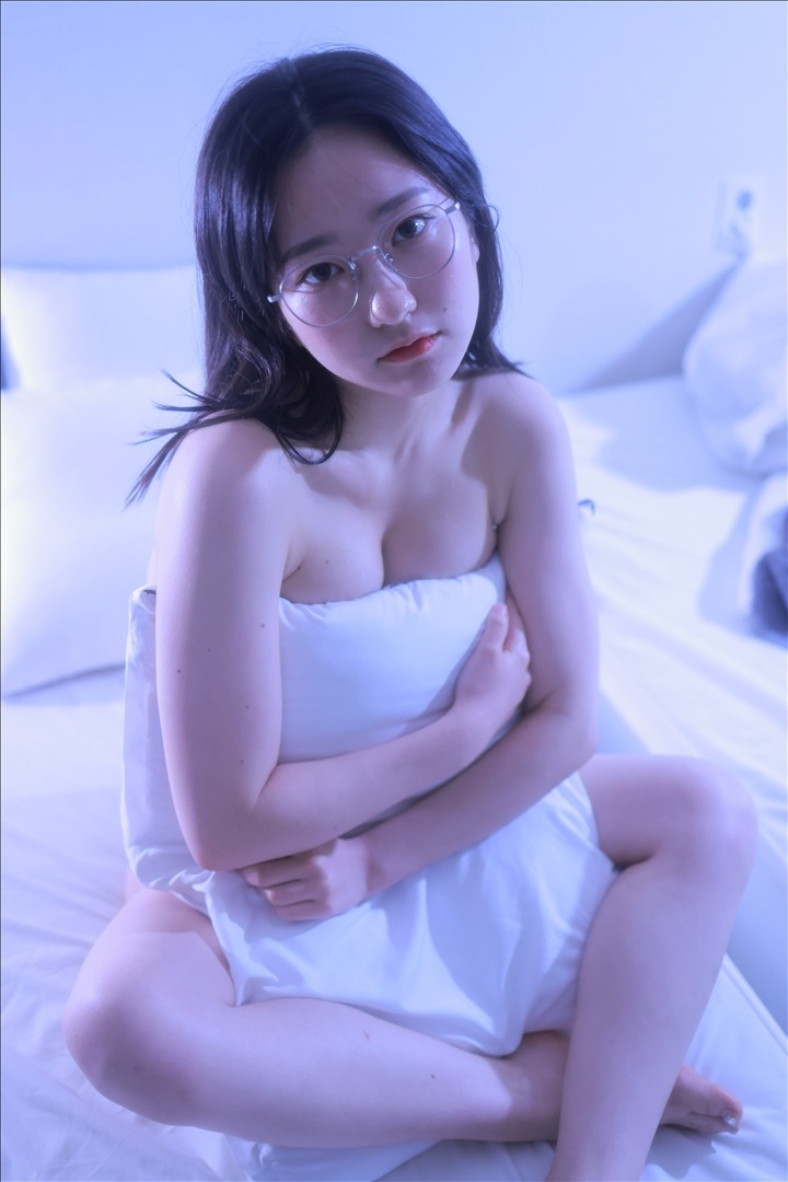 Sehee-세희---Moist--Real-feeling-49P-623MB-20230127e-01-28