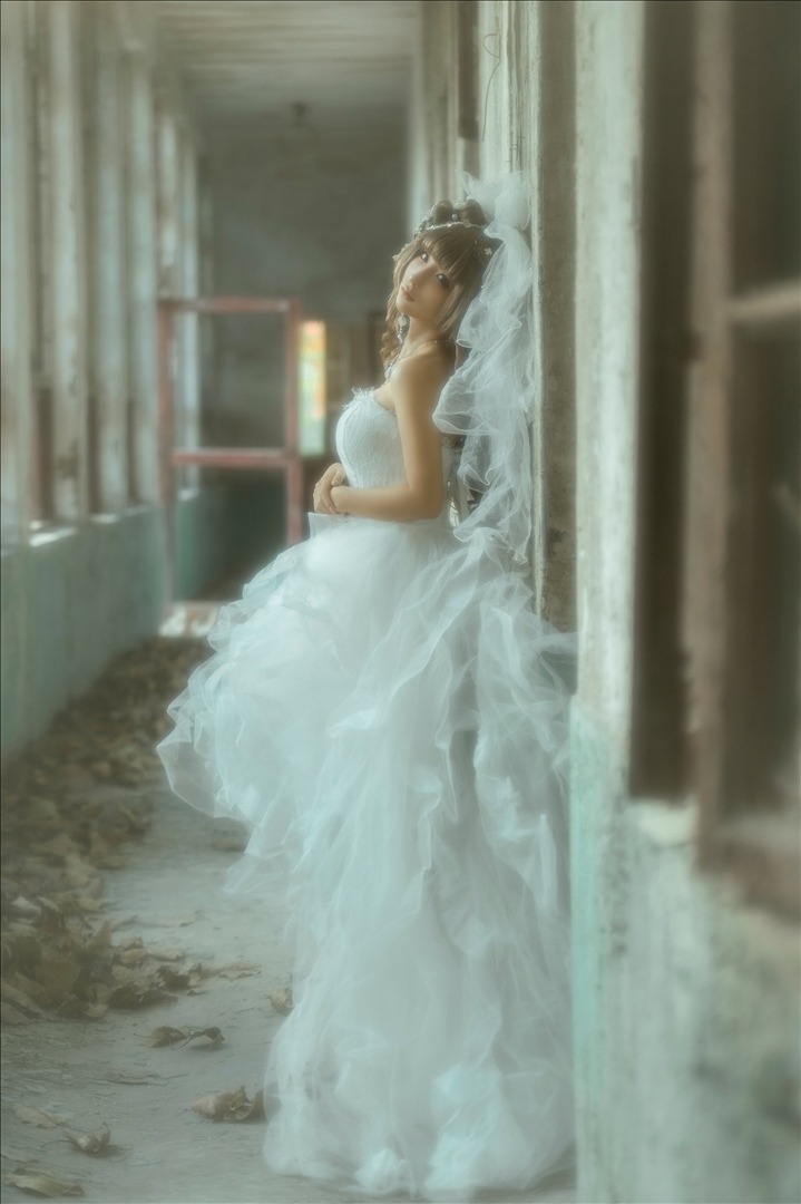 蠢沫沫---废弃-婚纱-61P-372MB-20240316b-03-16