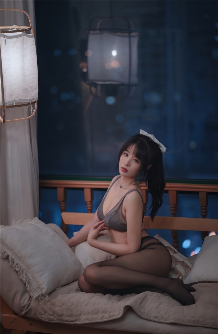 轩萧学姐---灰色蕾丝-50P-318MB-20240418h-04-18