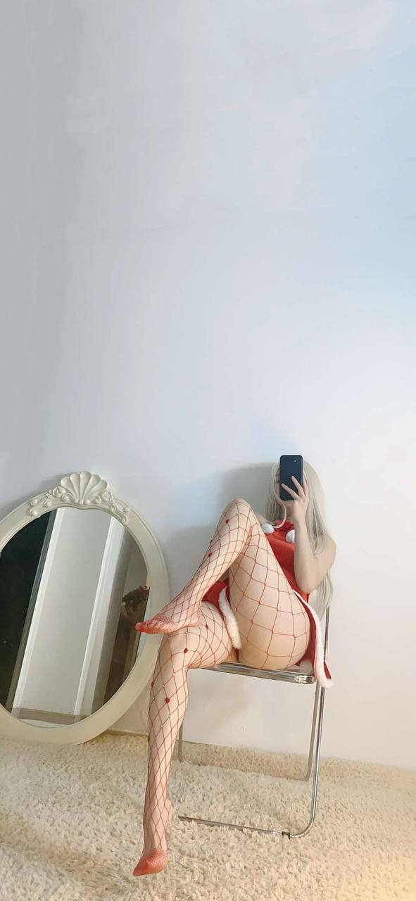 俏妞qiaoniuTT--NO057-红色网丝14P-1V-159M-06-23