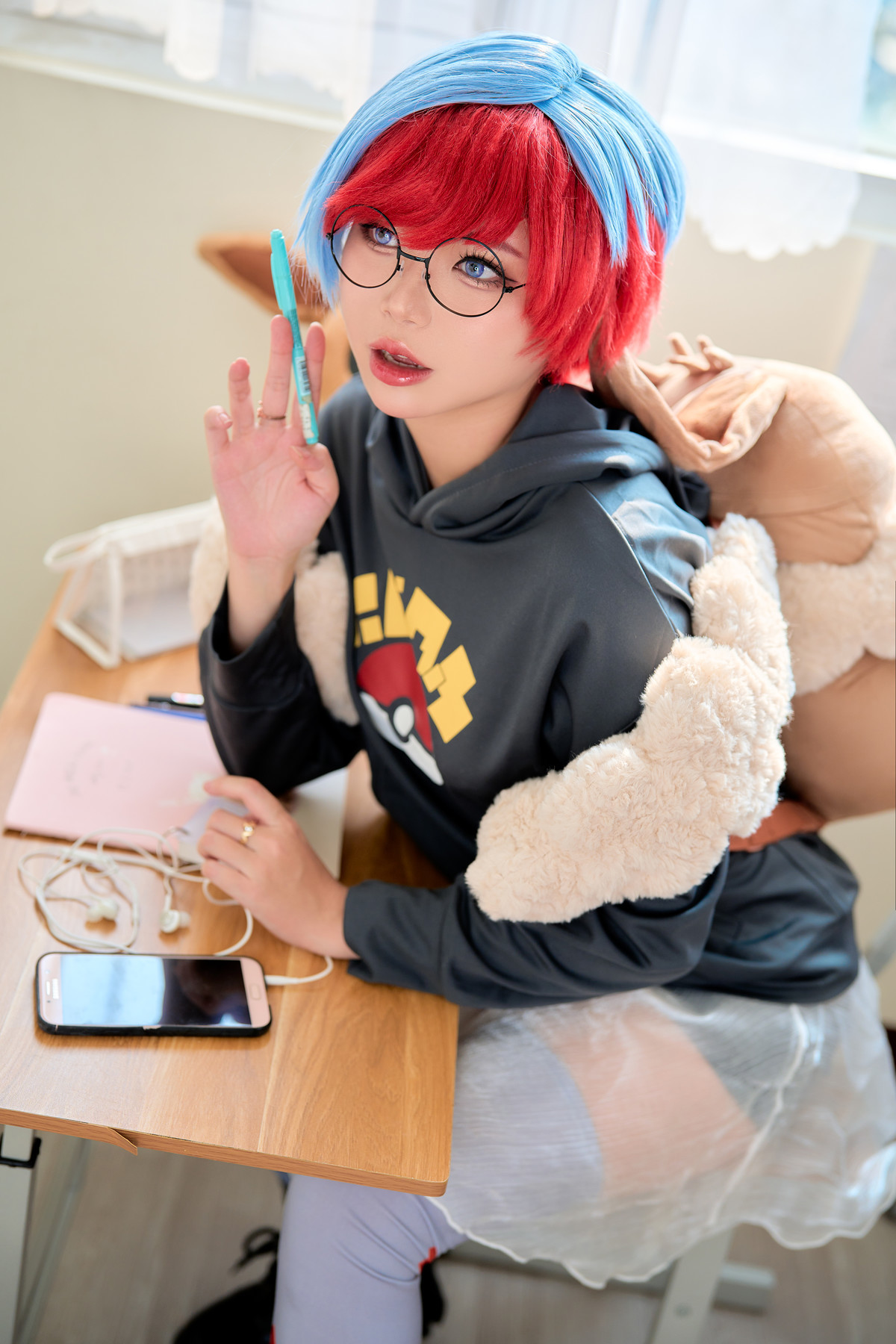 Cosplay-ZinieQ-Penny-Pokémon-Scarlet-Violet-07-13