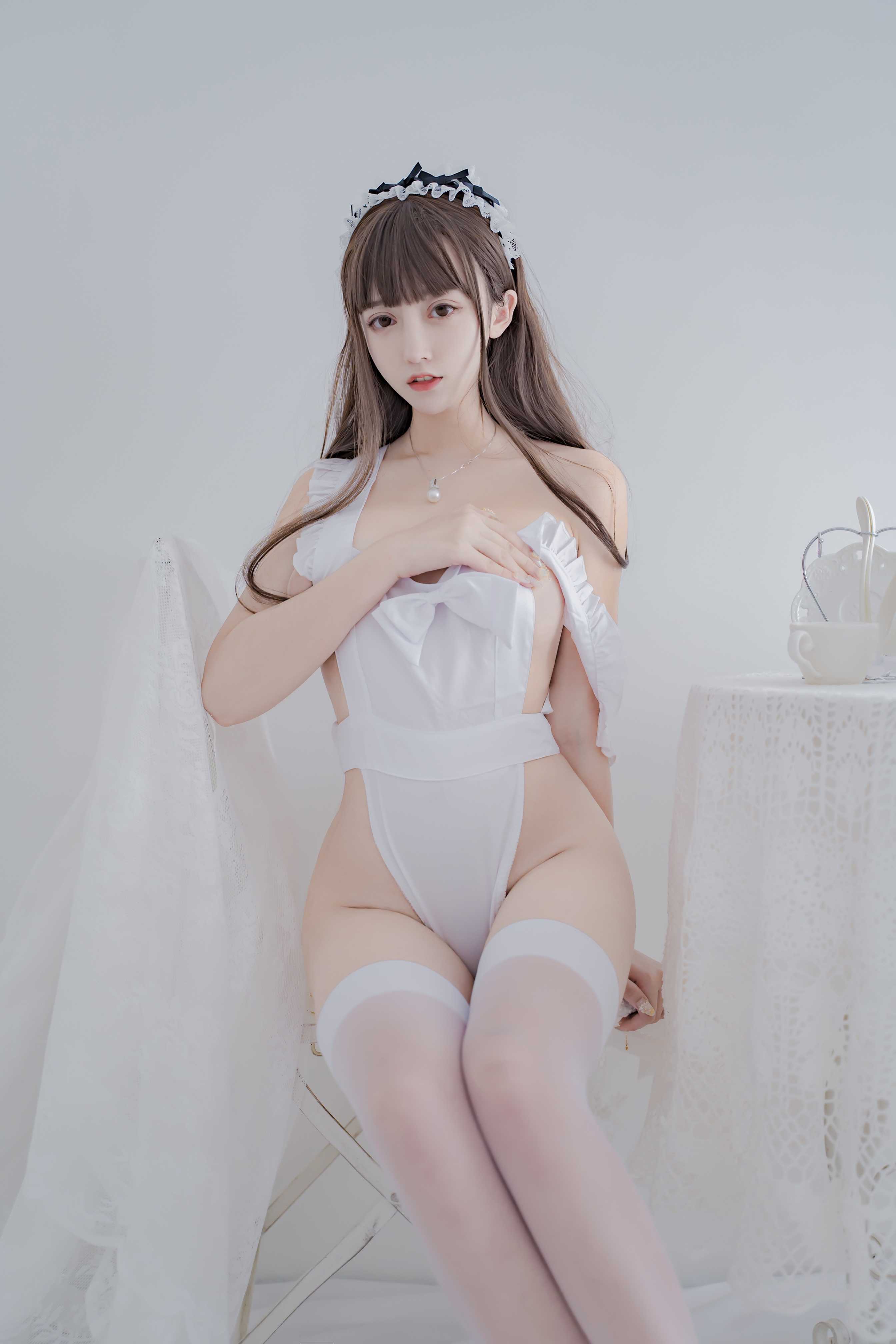 080-过期米线线喵---连体围裙-32P-743-MB-07-02