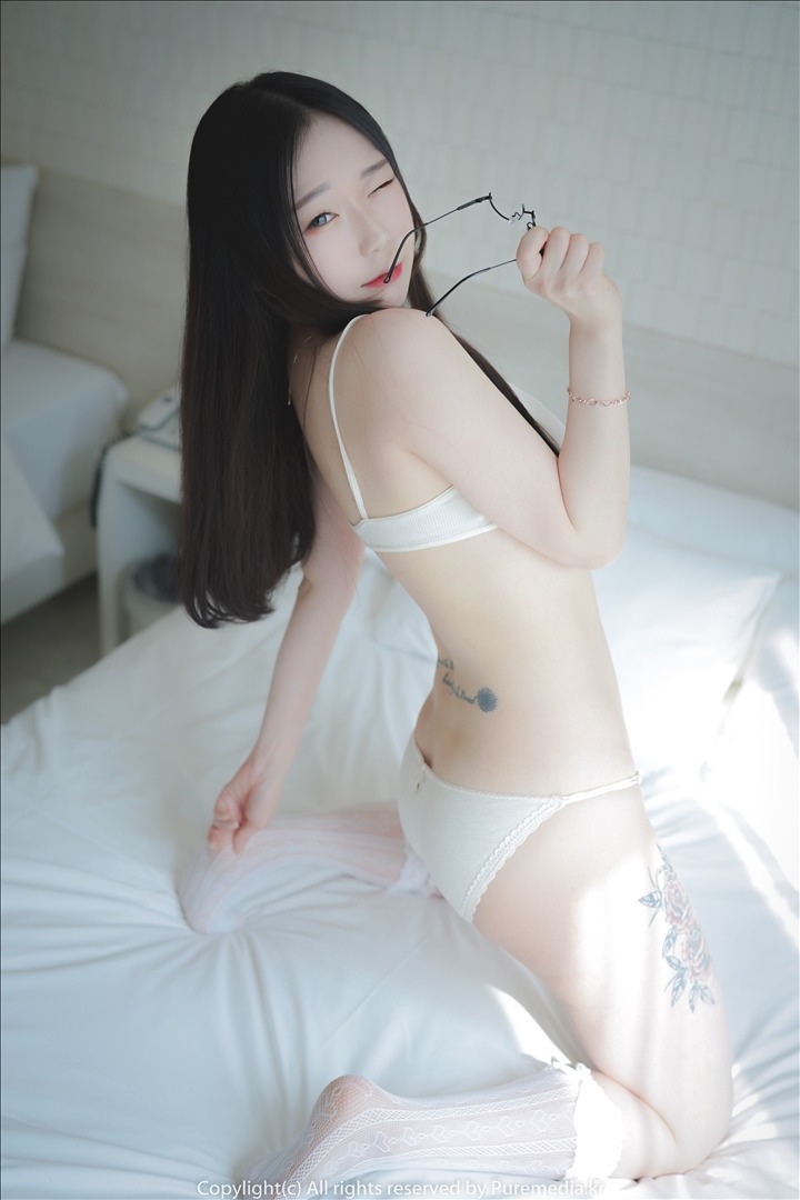 Pure-Media-Vol011-Ria-83P-839MB-20240524f-05-24