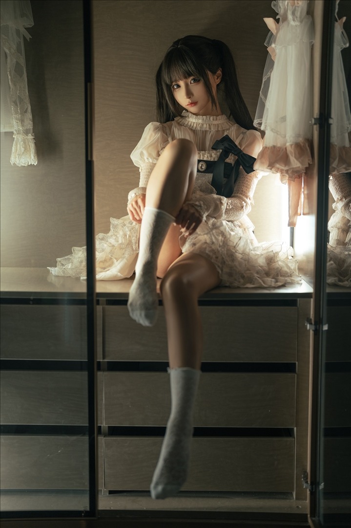 蠢沫沫---柜中她-9P-327MB-20240206d-02-06