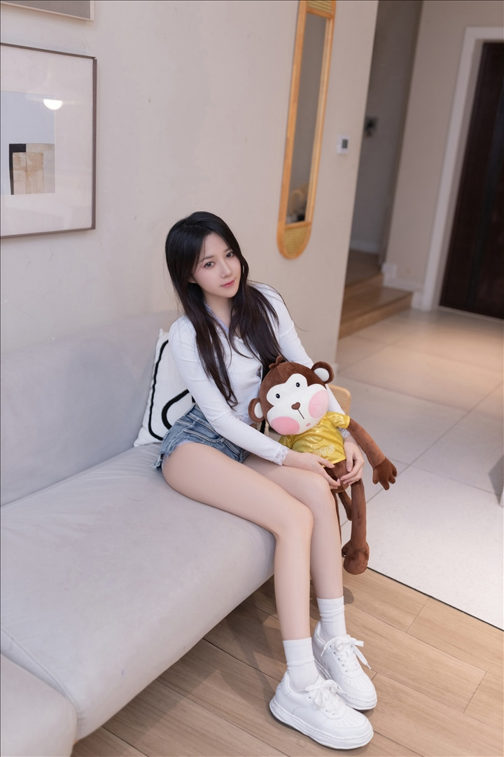 鱼子酱Fish---香蕉小猴-84P-980MB-20240624o-06-24