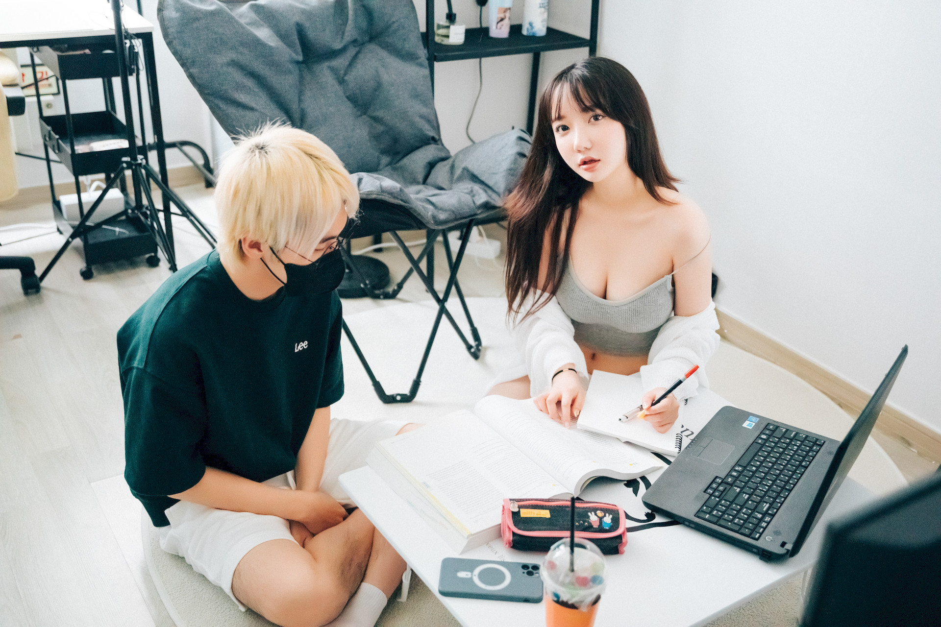Son-Yeeun-손예은-Loozy-Private-Tutor--SVer-Set01-12-04