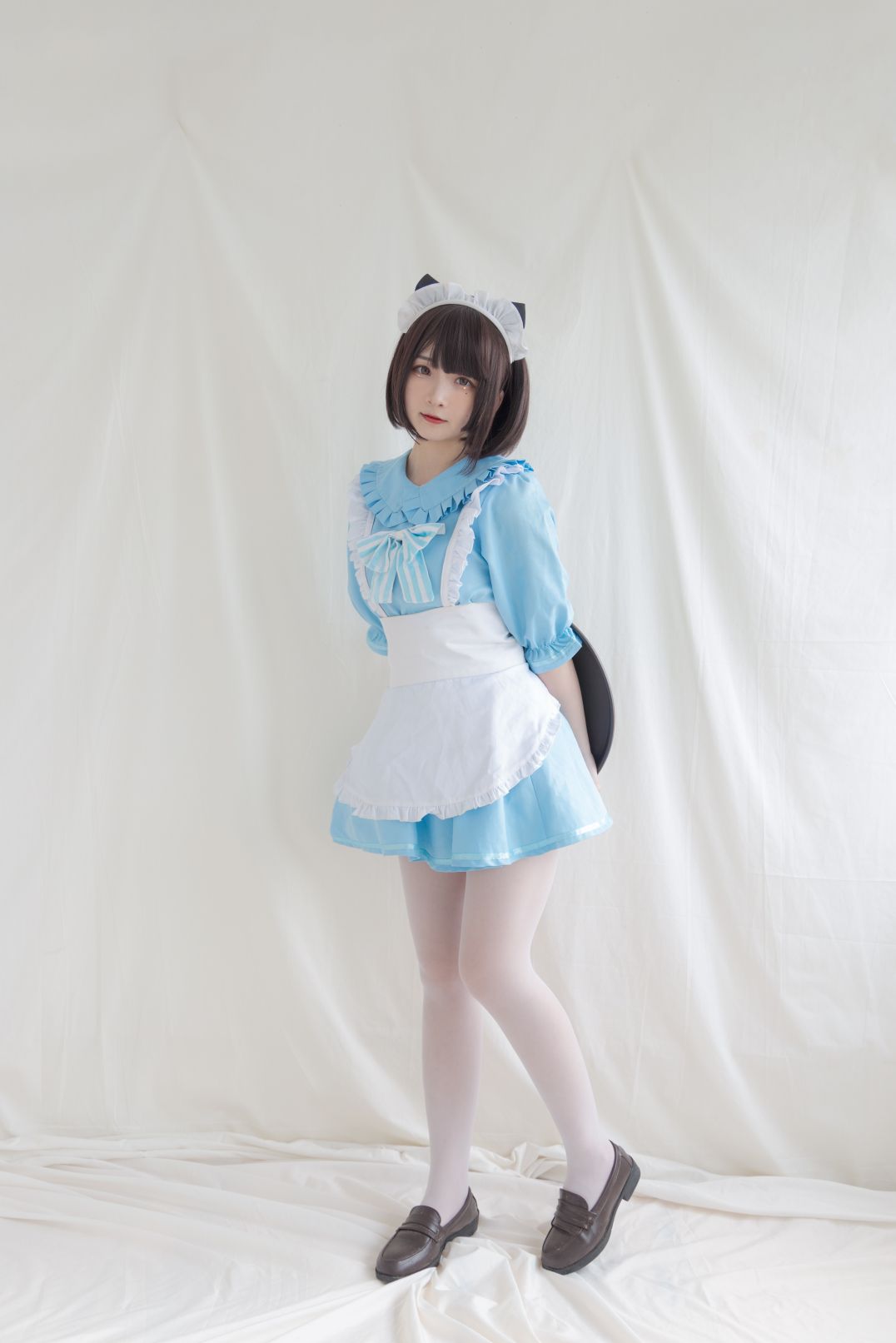少女秩序写真-EXvol006-白丝女仆42P1V-2953M-01-07