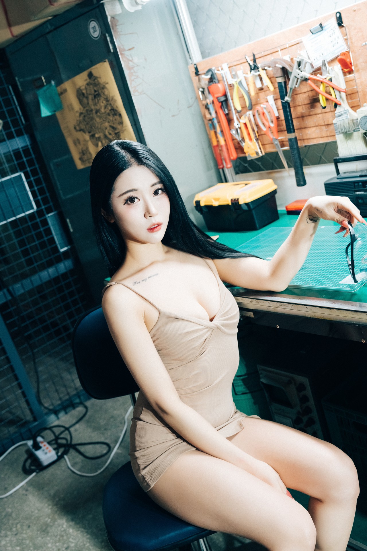 Jeong-Bomi-정보미-Loozy-Secret-Treatment-Set01-03-08