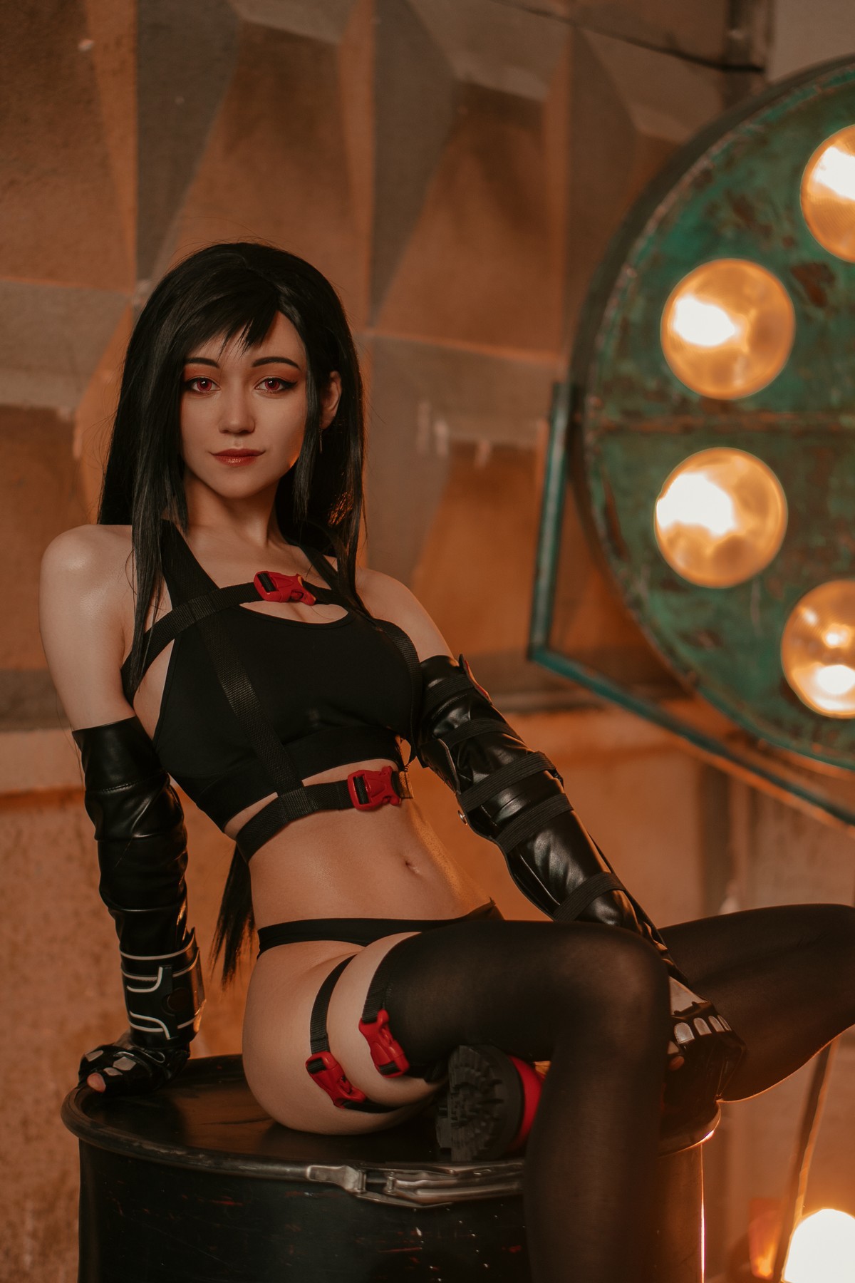 Donna-Loli-Cosplay-蒂法-Tifa-Lockhart-07-12