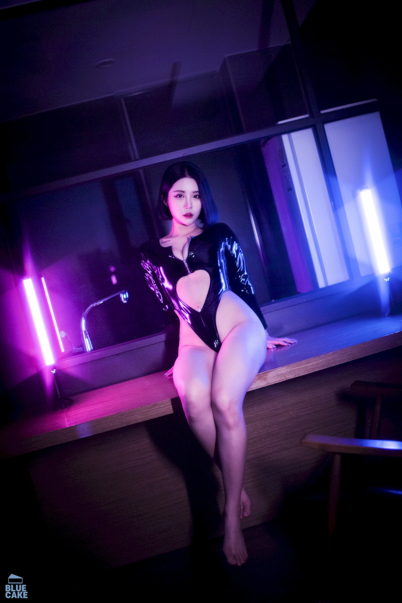 Jeong-Bomi-정보미-BLUECAKE-City-of-Night-Set02-02-17