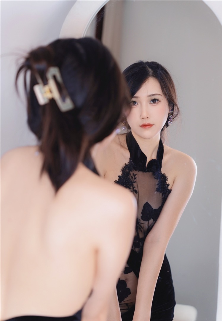 不呆猫---黑旗袍过膝袜御姐-42P-44P-8123-MB-20240814i-08-14