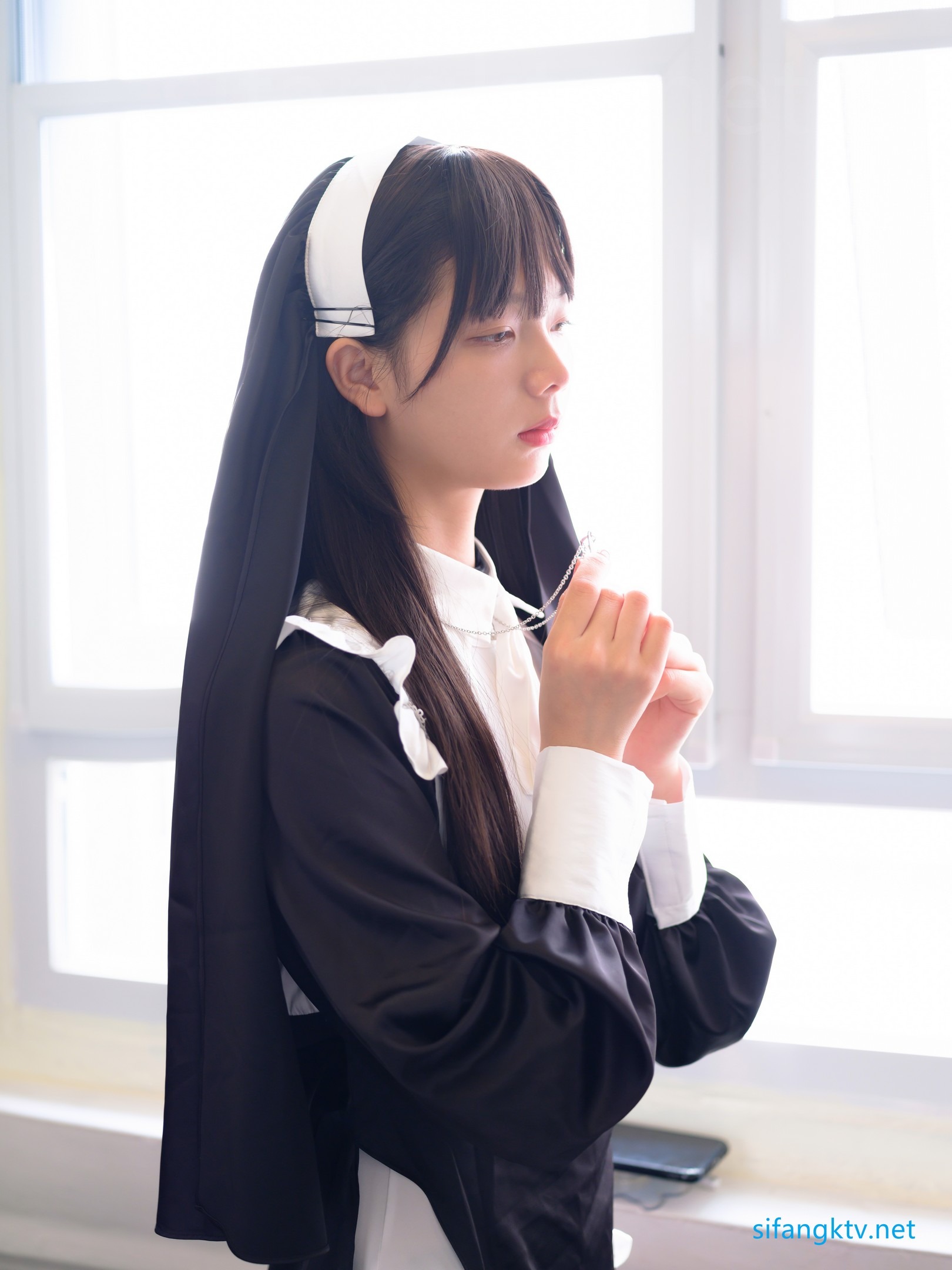 清纯少女白丝修女-私房-写真-11-24