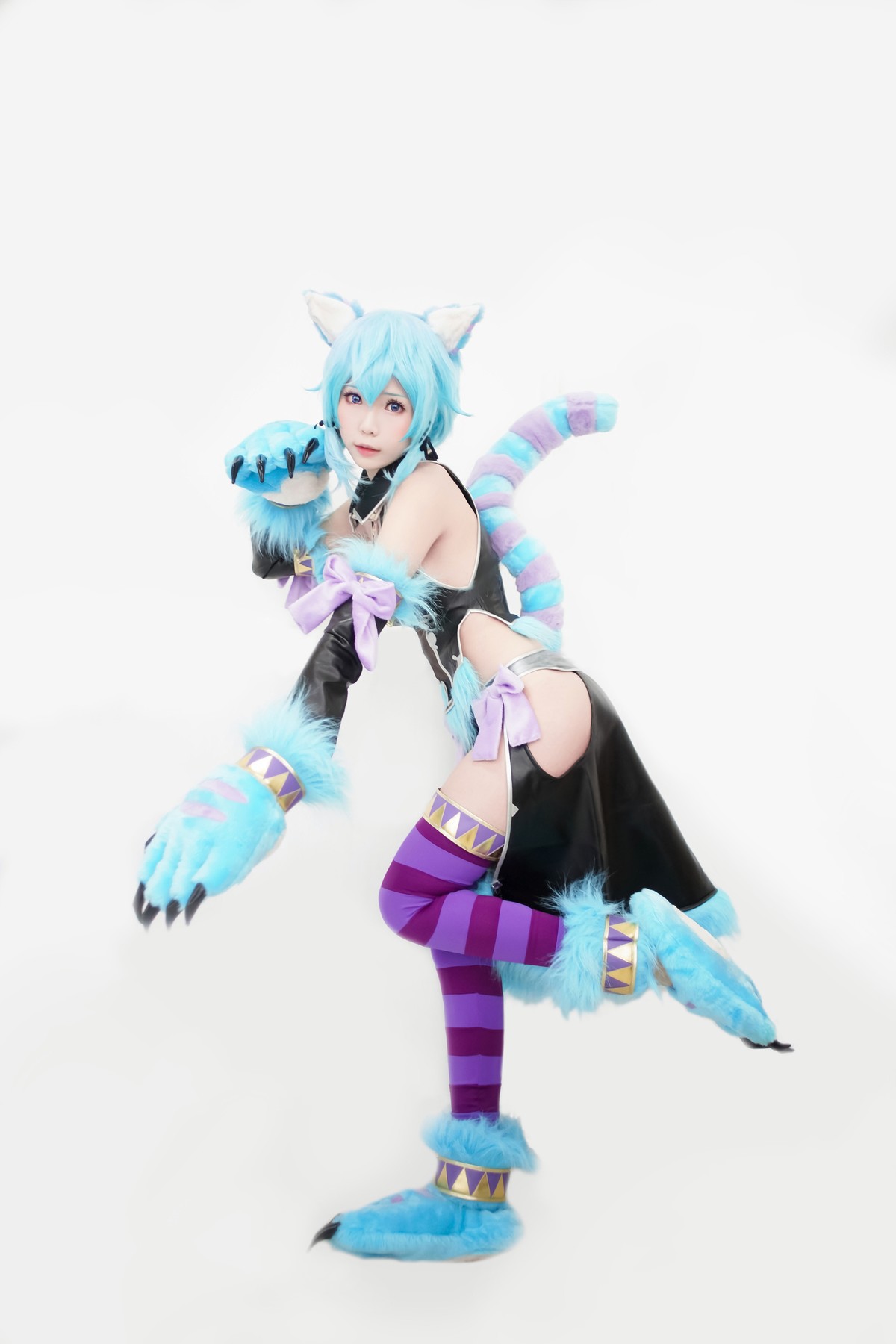 Cosplay-ElyEE子-诗乃扑克猫-04-23