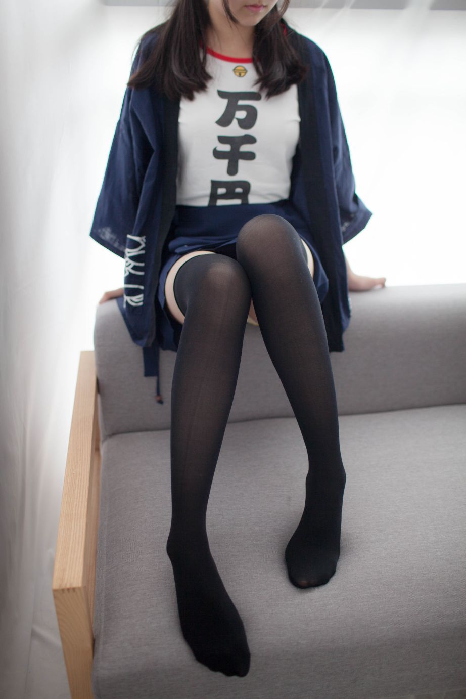 少女秩序写真-vol006-沙发过膝黑丝55P-01-10