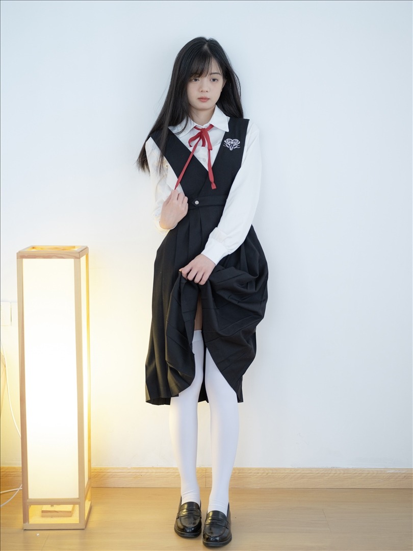 晞可---束缚衣-124P-819MB-20240122c-01-22