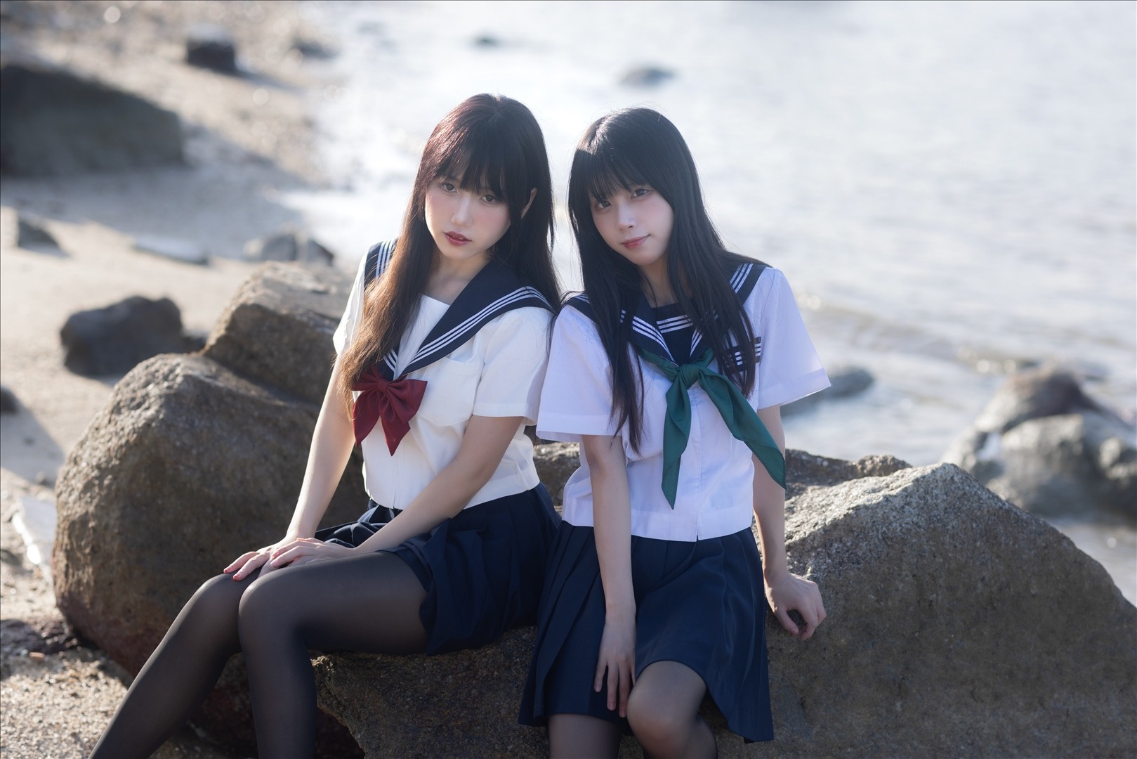 不呆猫--三無人型---水手服百合黑丝-51P1V-612MB-20240425f-04-25