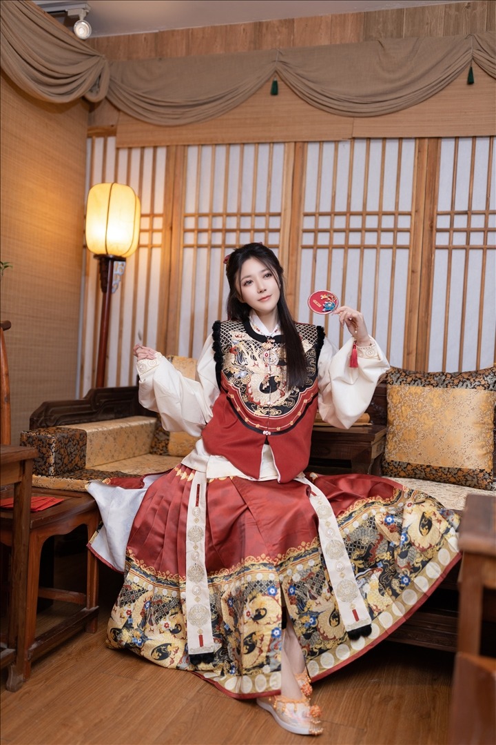鱼子酱Fish---新年-120P-167G-20240518f-05-18