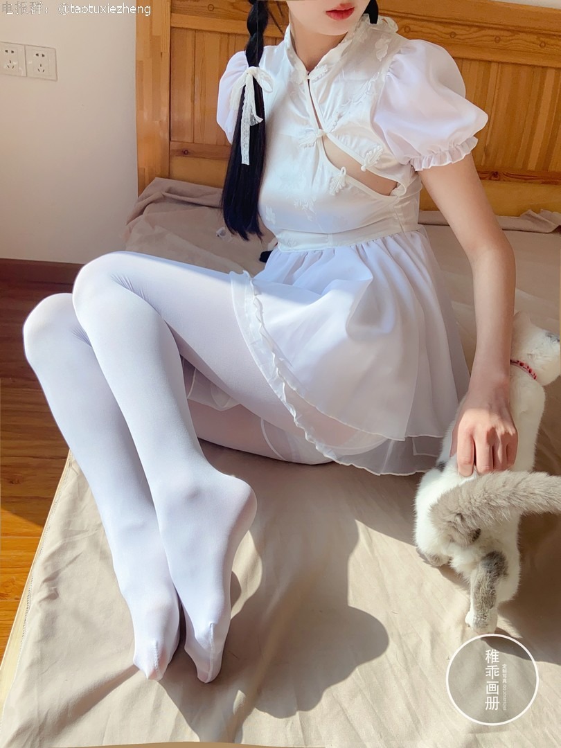 稚乖画册-夜夜-嬉戏-80d白丝-74P1V-368MB-05-31