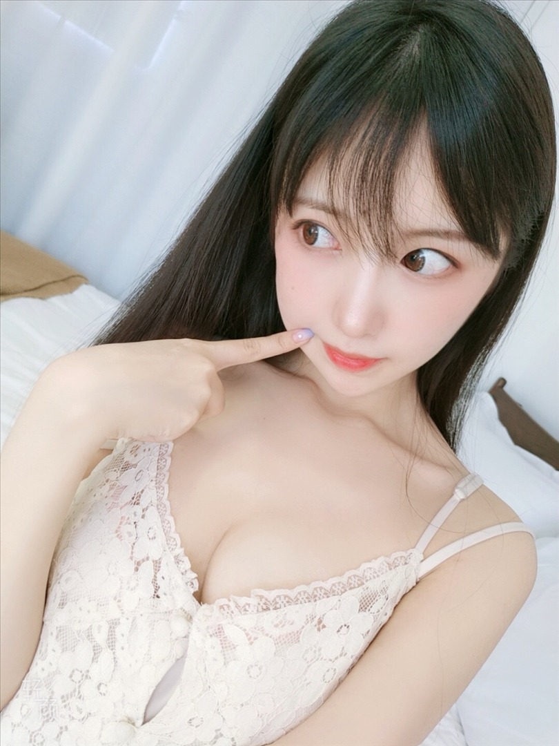 Shika小鹿鹿---日常自拍-25P-185MB-20240305b-03-05