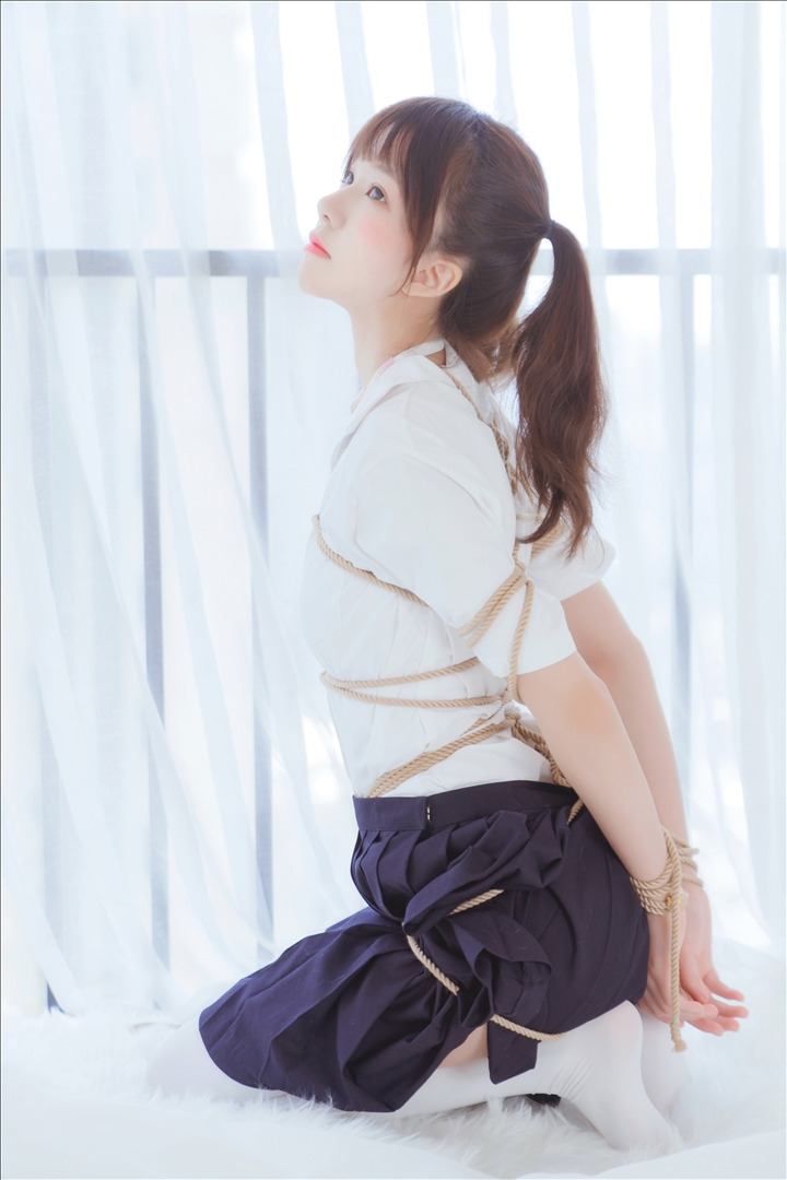 桜桃喵---捆绑-51P-365MB-20231211i-12-11