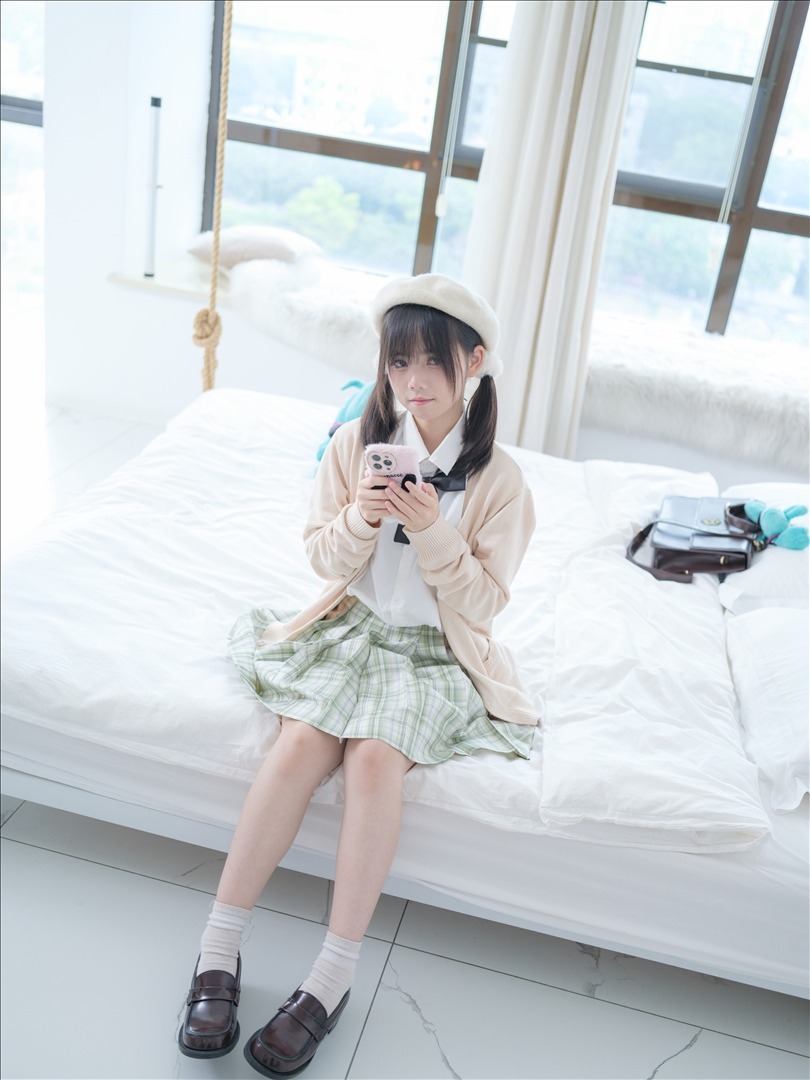 小鱼---JK学妹-158P-104GB-20240111f-01-11-2
